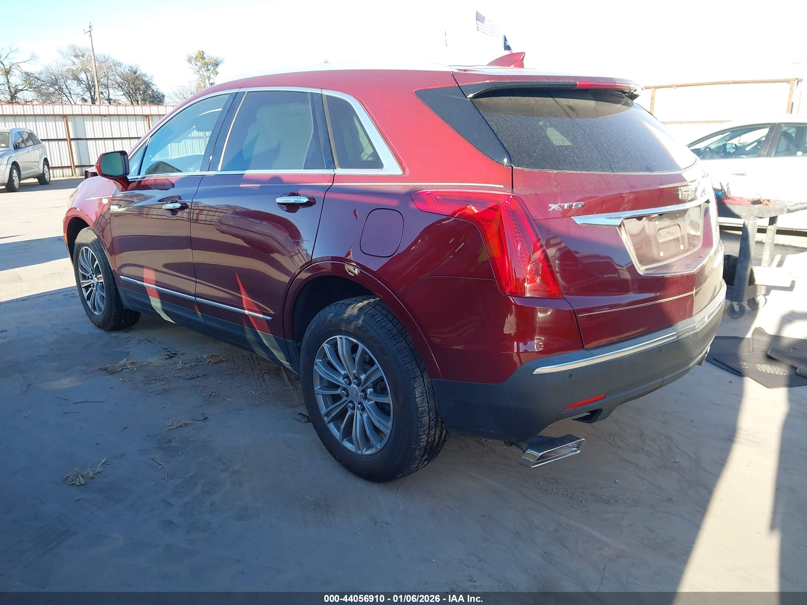CADILLAC XT5 image 3