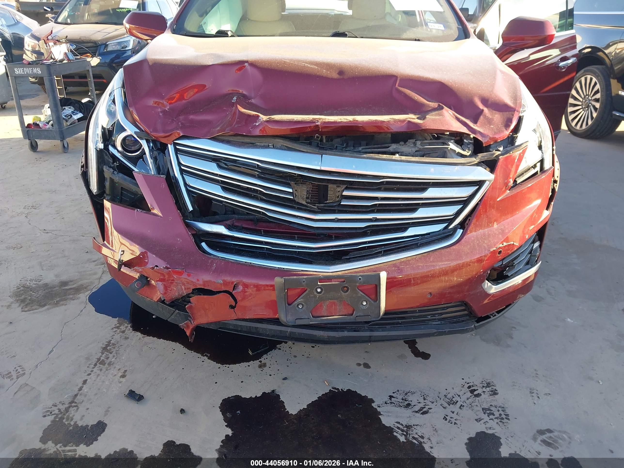 CADILLAC XT5 image 6