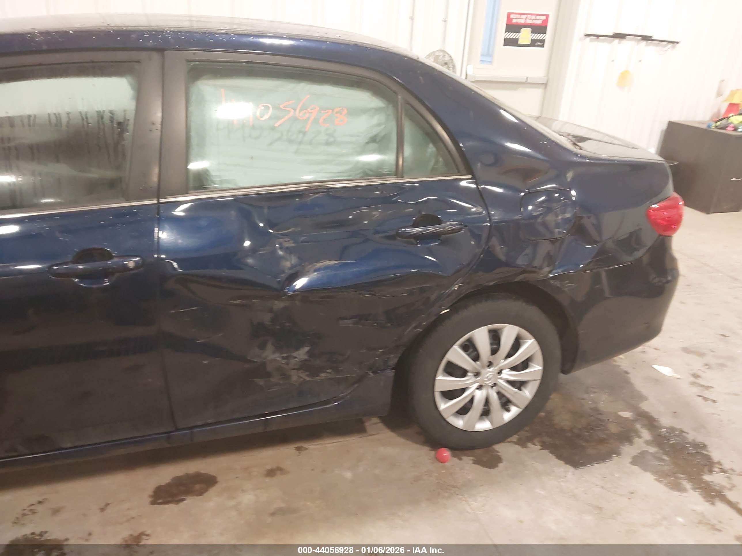 TOYOTA COROLLA image 6