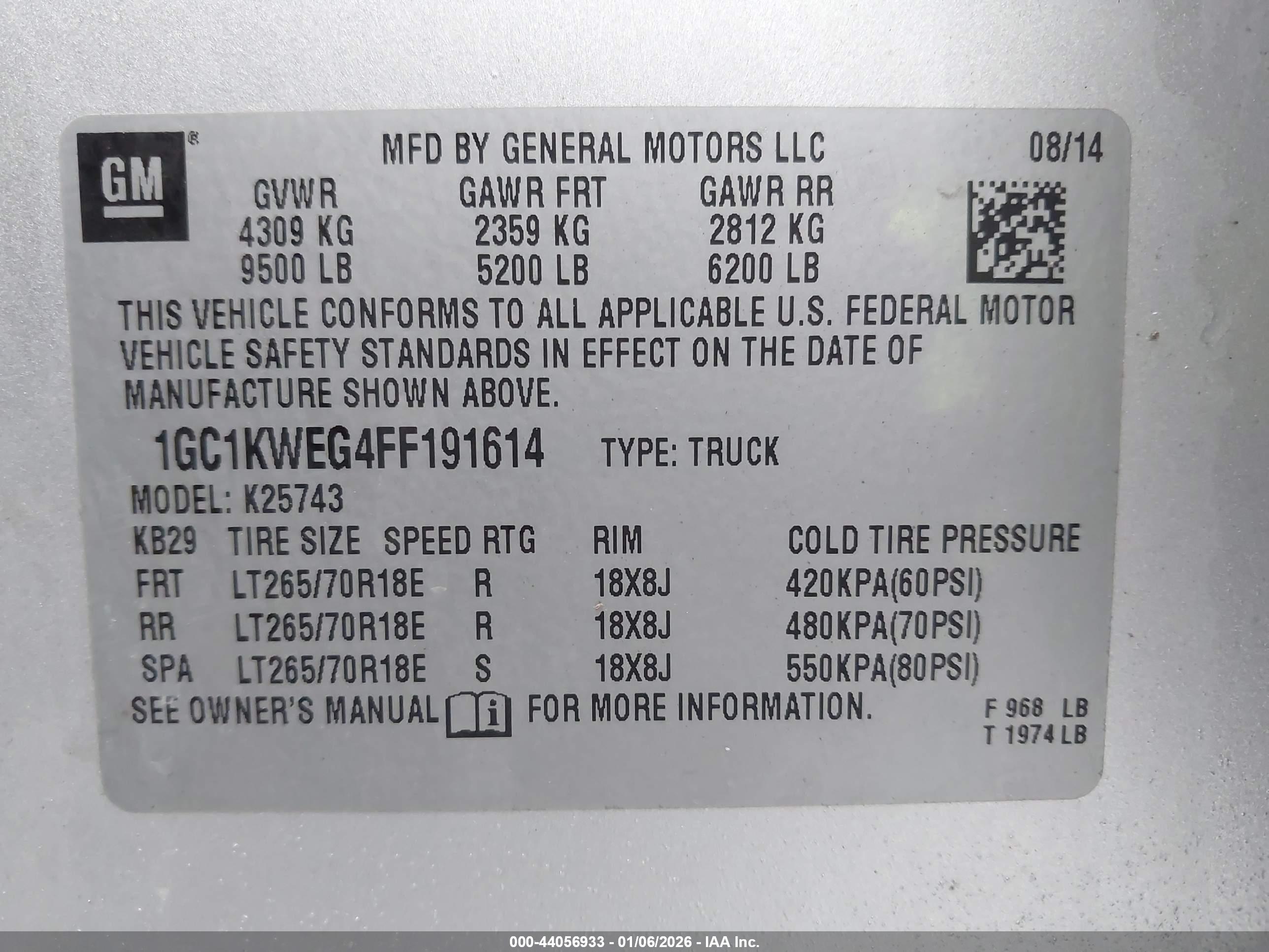 CHEVROLET SILVERADO image 9