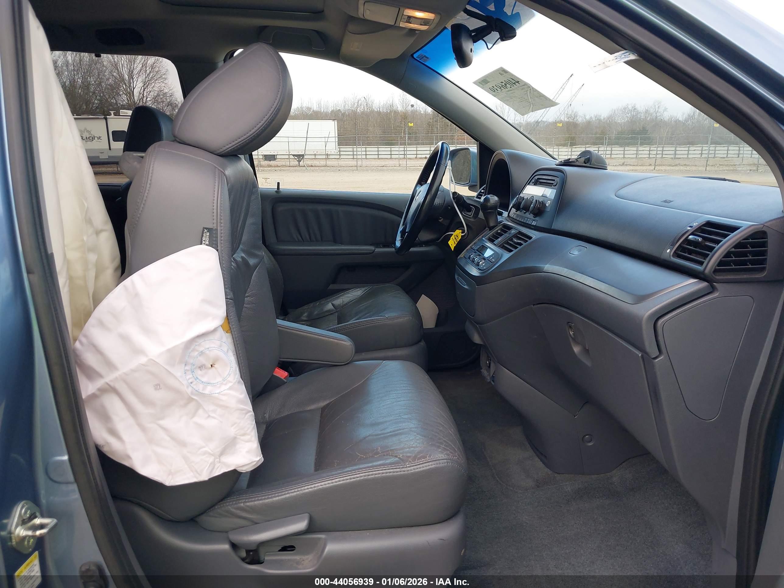 HONDA ODYSSEY image 5