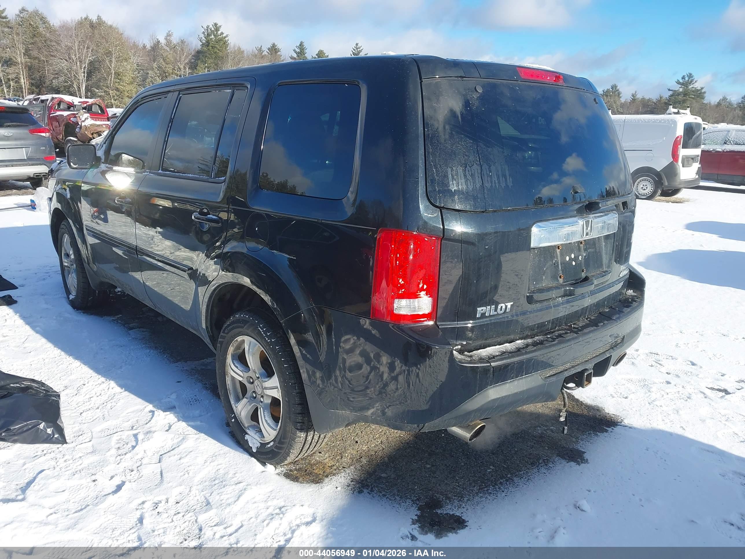 HONDA PILOT image 3