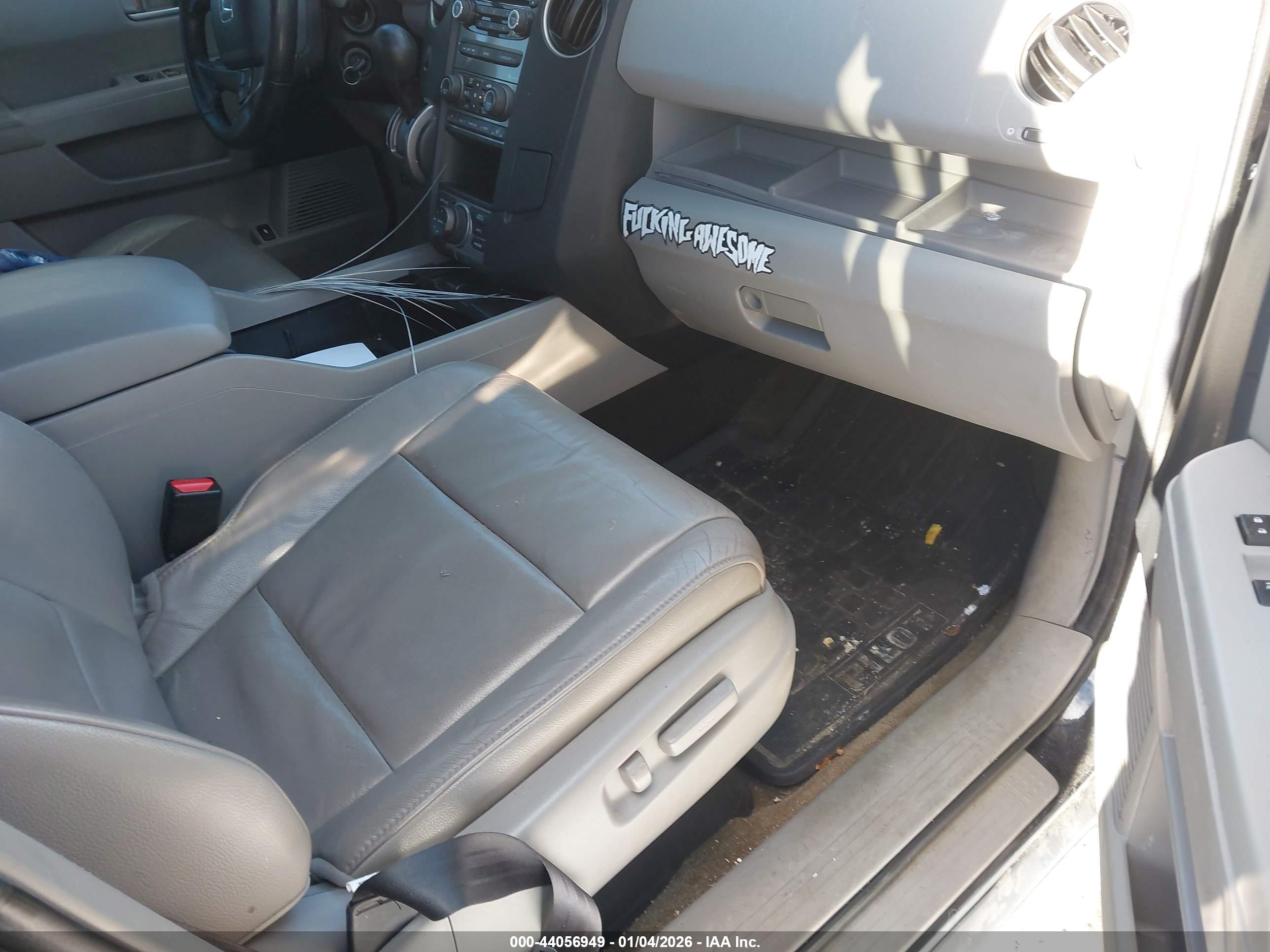 HONDA PILOT image 5