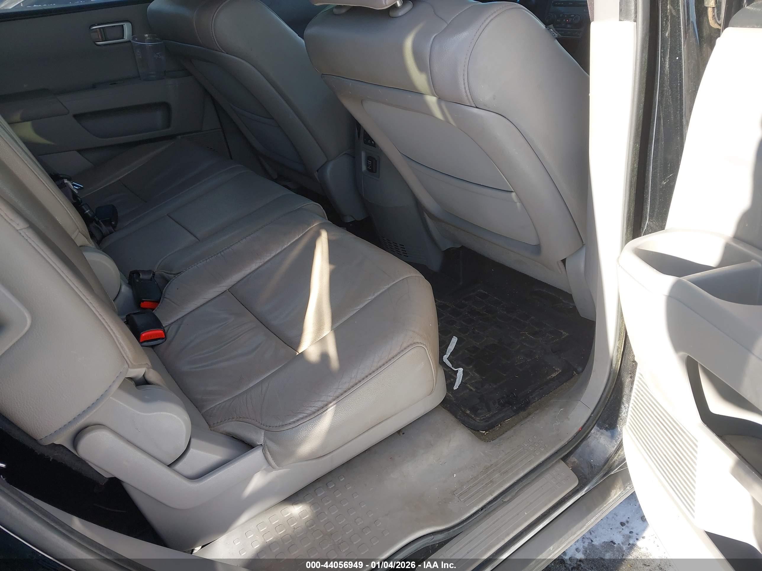 HONDA PILOT image 8
