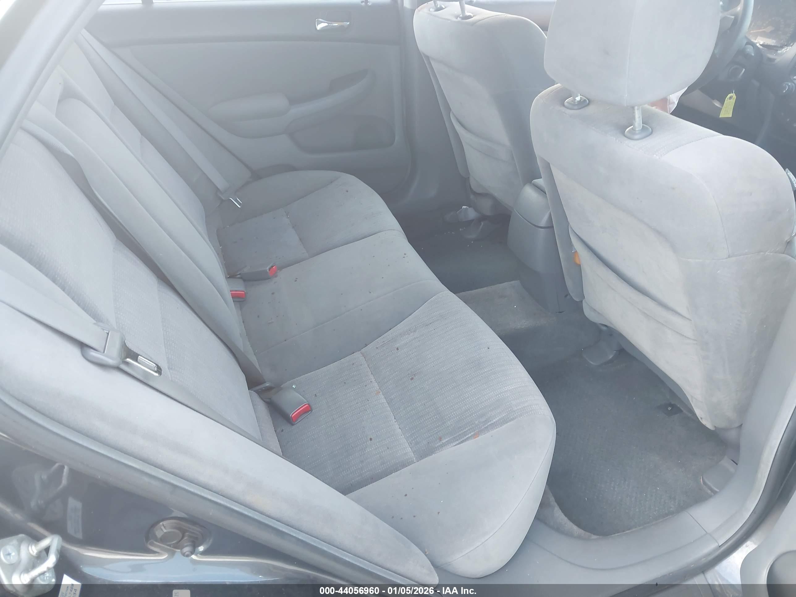 HONDA ACCORD image 8