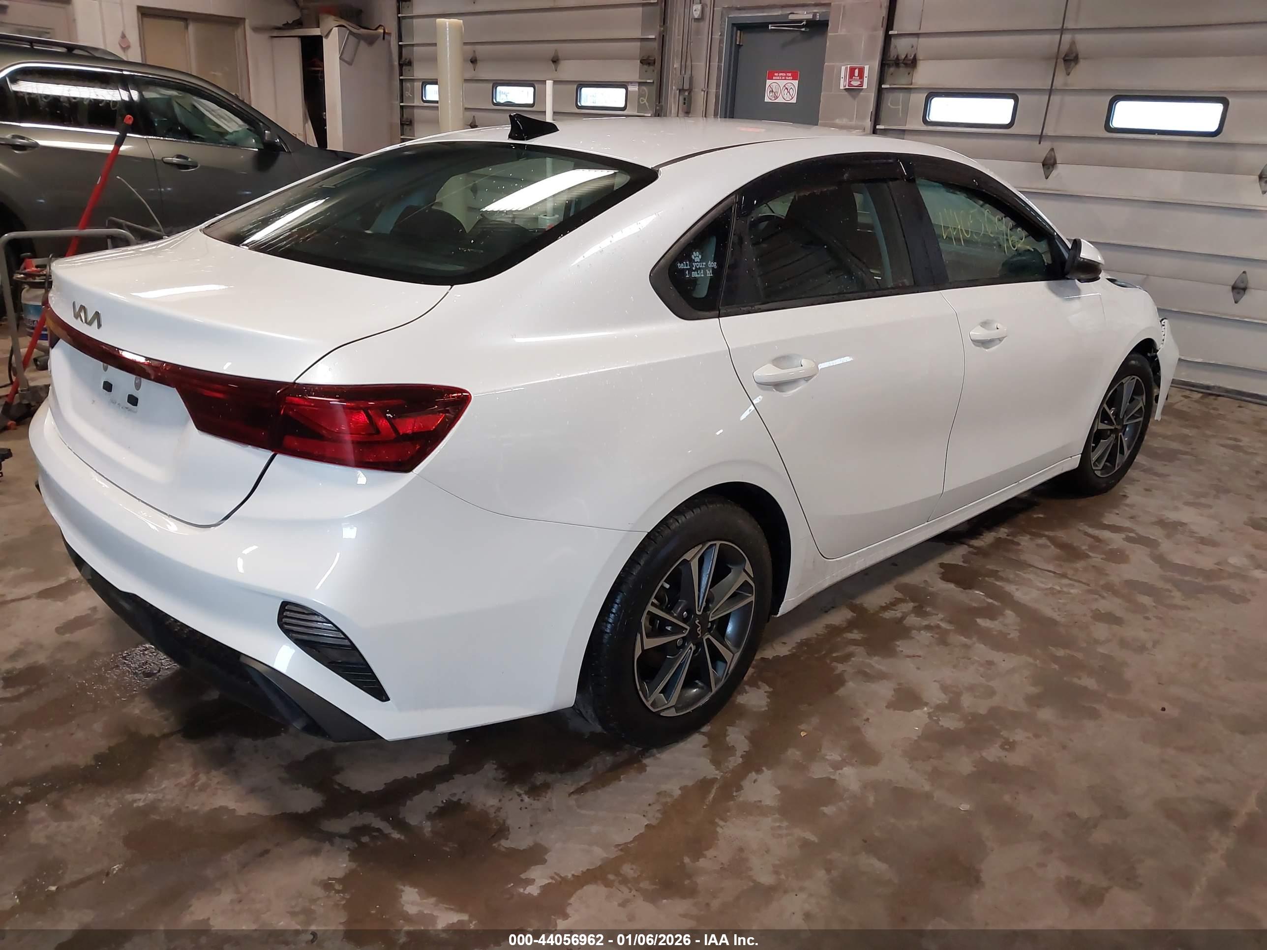 KIA FORTE image 4