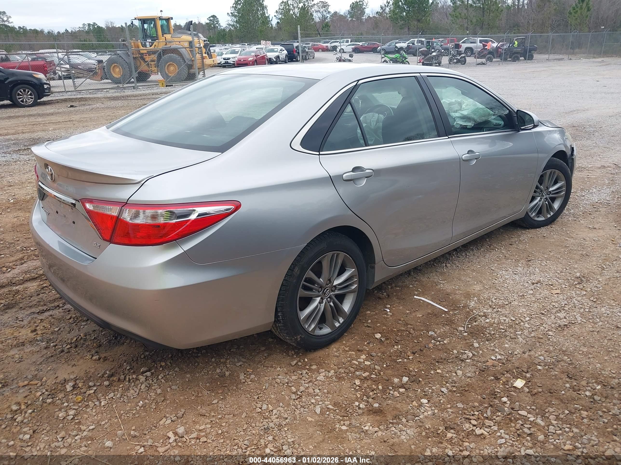 TOYOTA CAMRY image 4