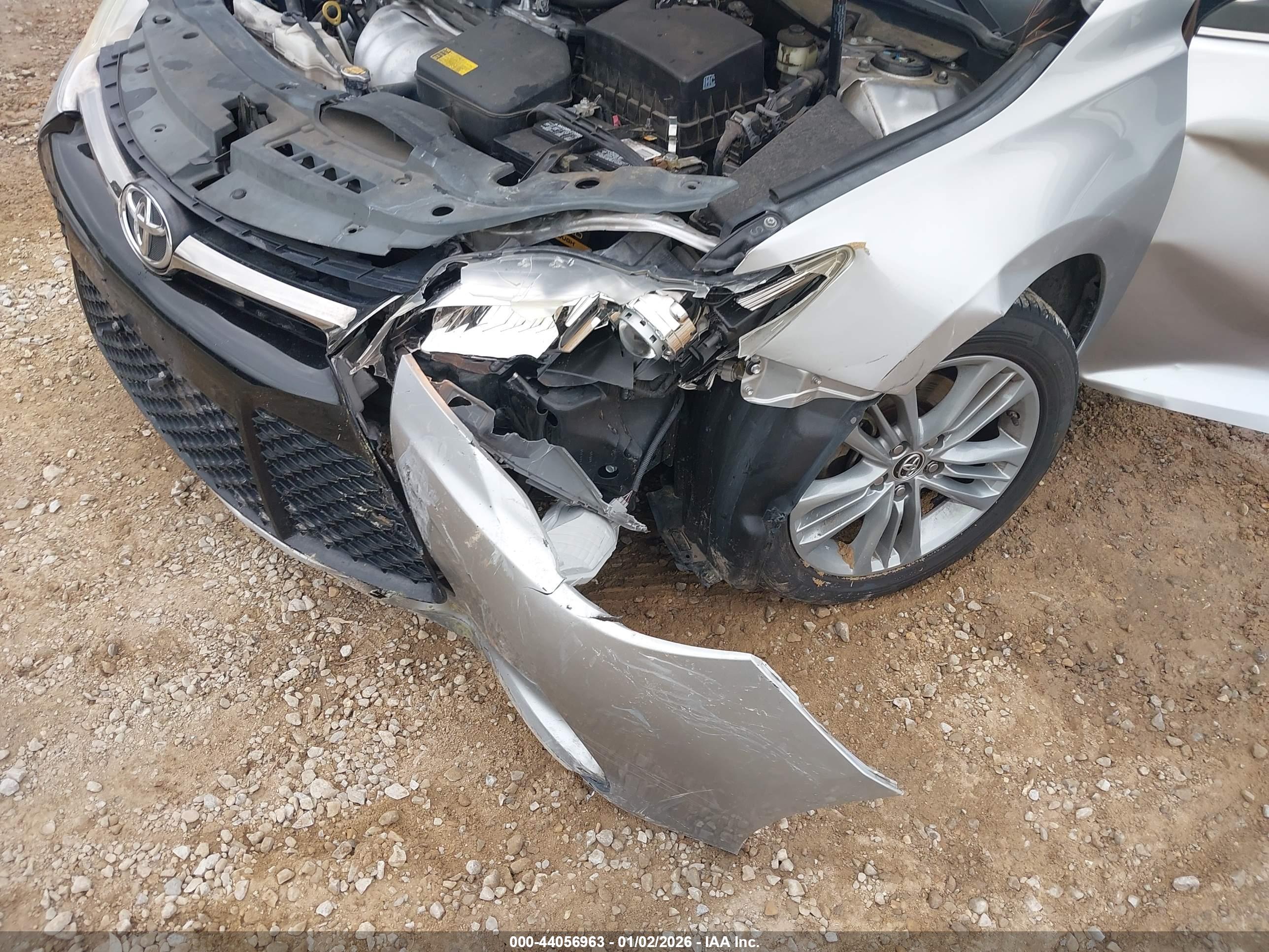 TOYOTA CAMRY image 6