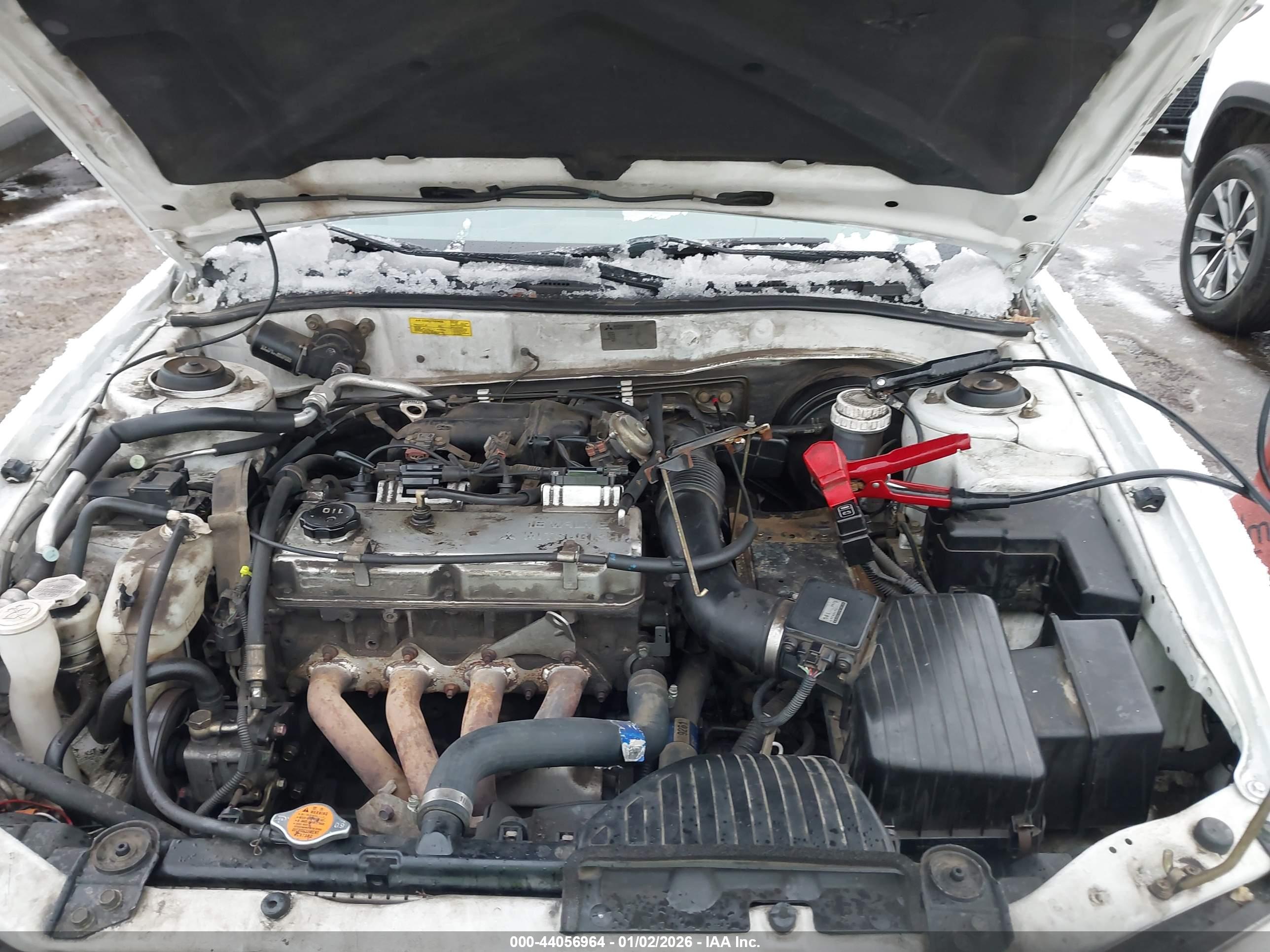MITSUBISHI GALANT image 10