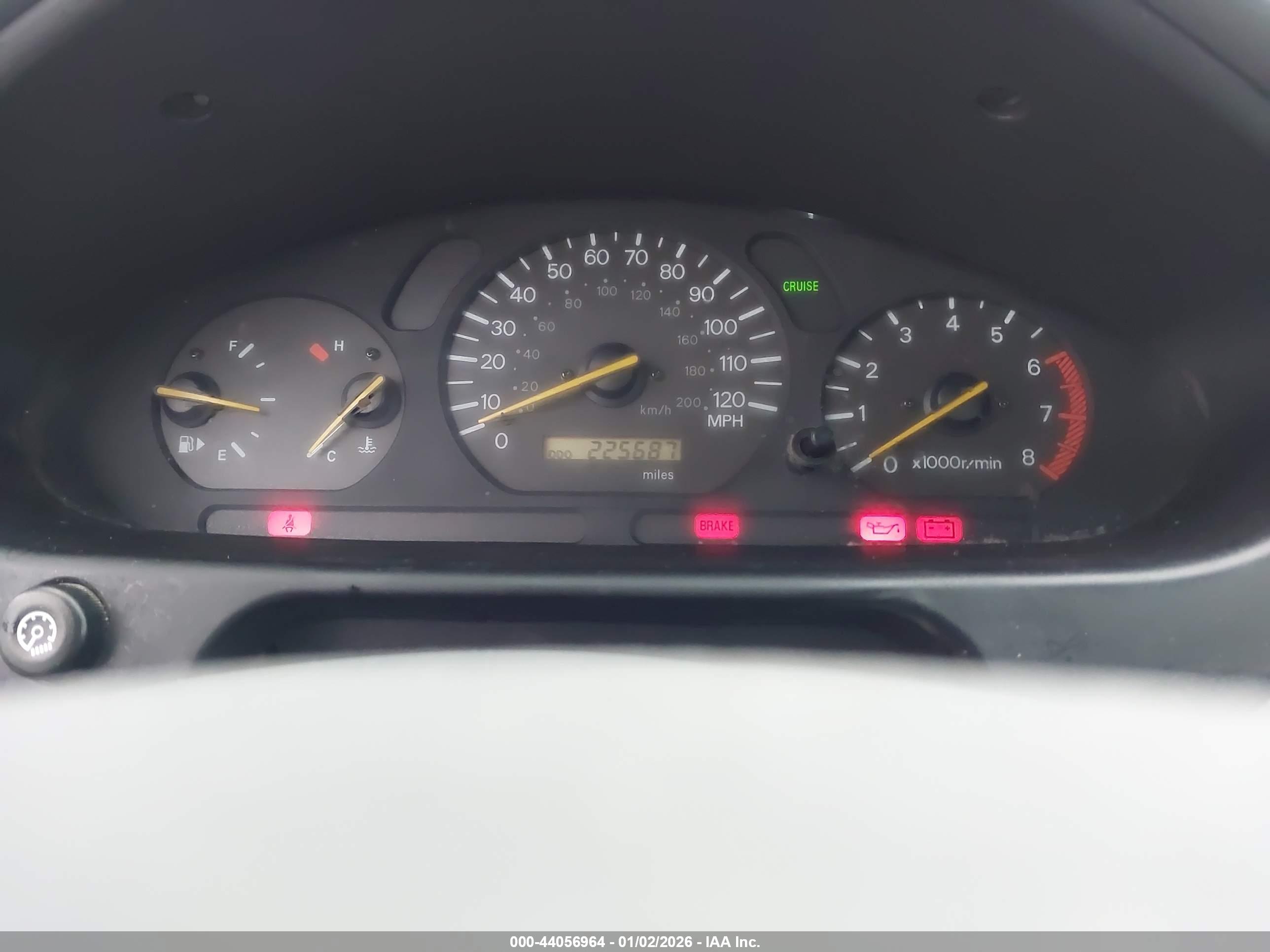 MITSUBISHI GALANT image 7