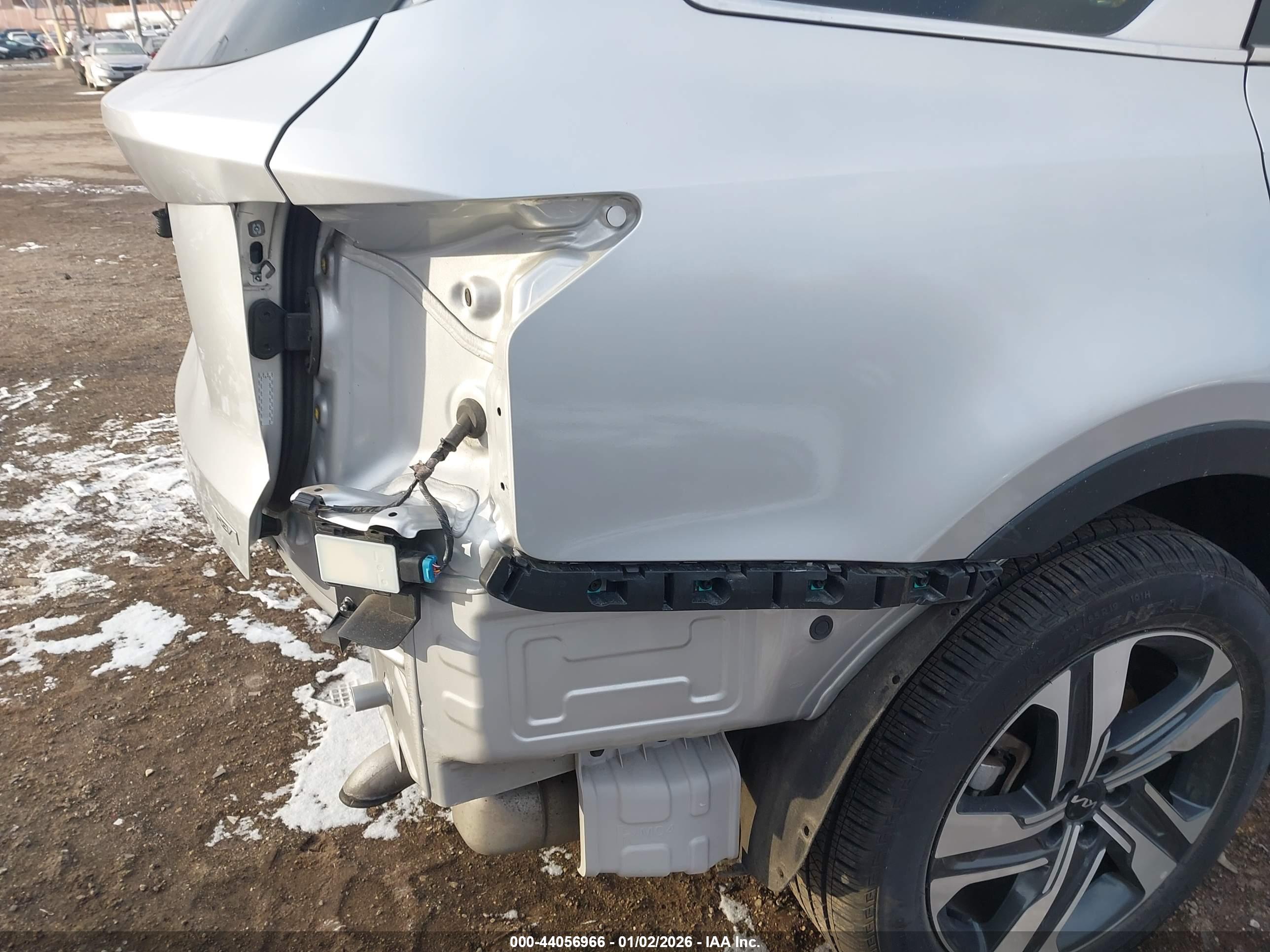 KIA SORENTO image 6
