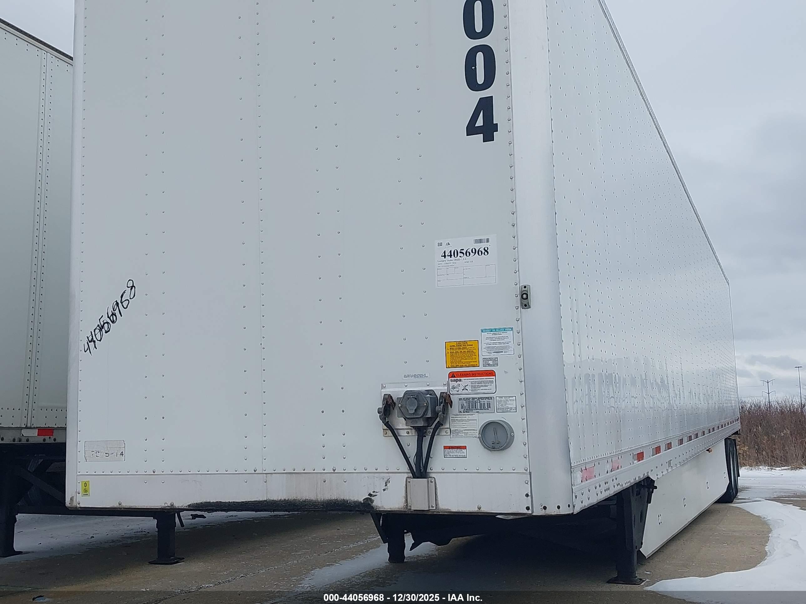 UTILITY TRAILER image 7