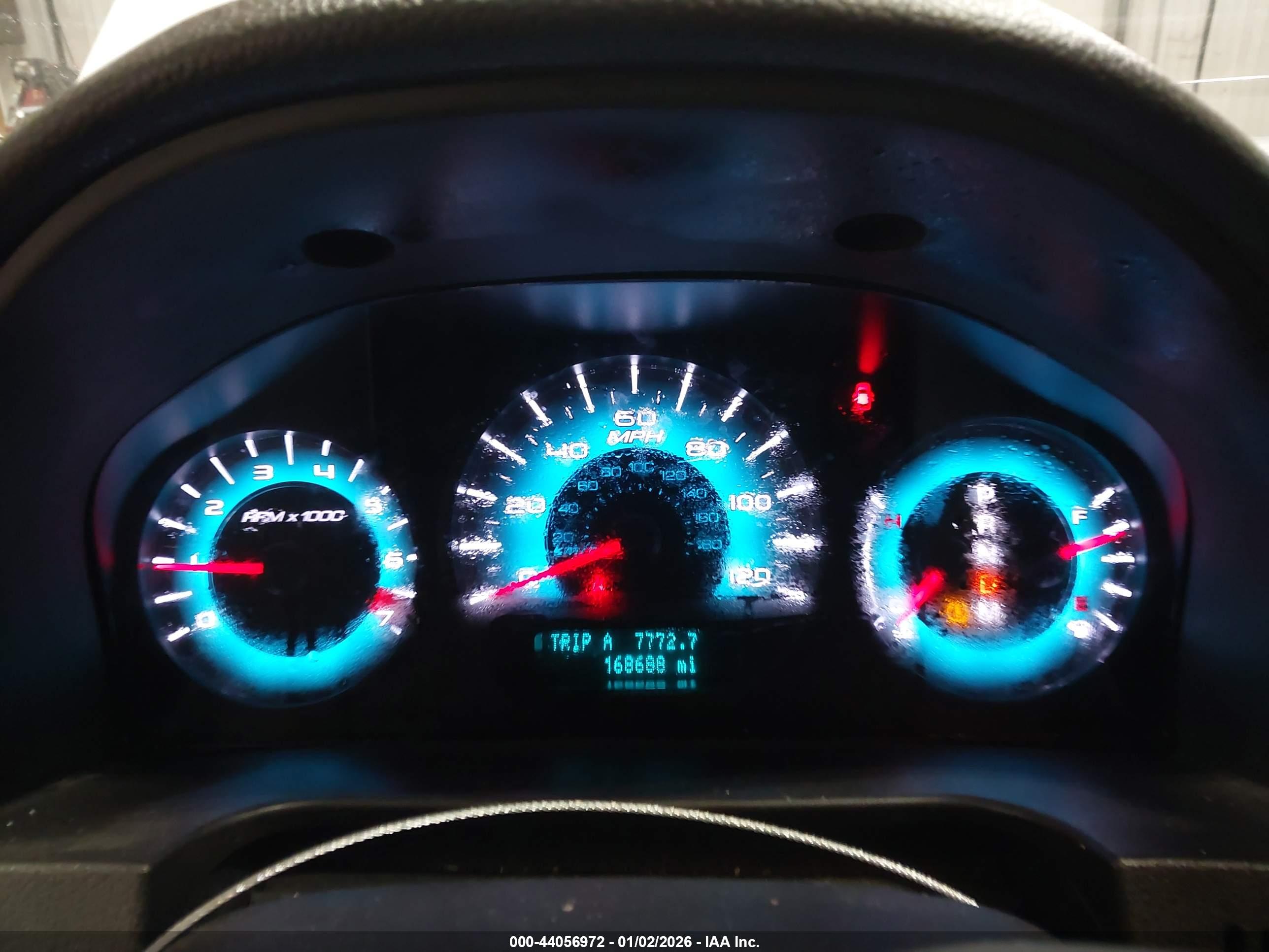 FORD FUSION image 7