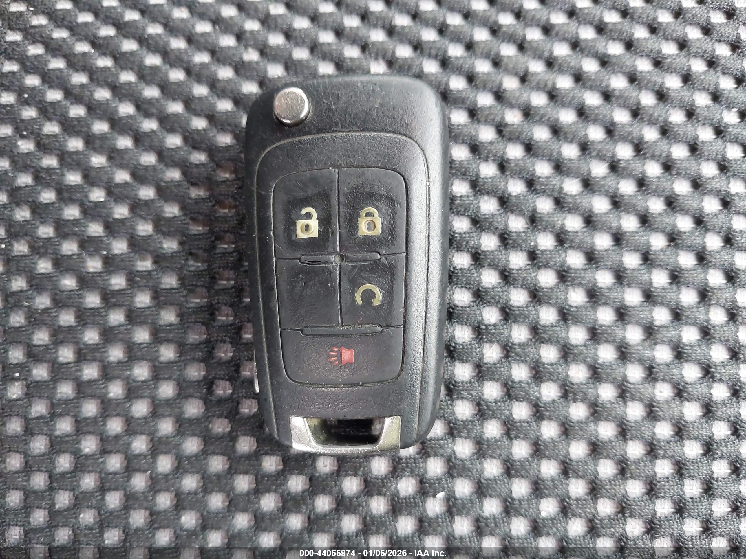 CHEVROLET EQUINOX image 11