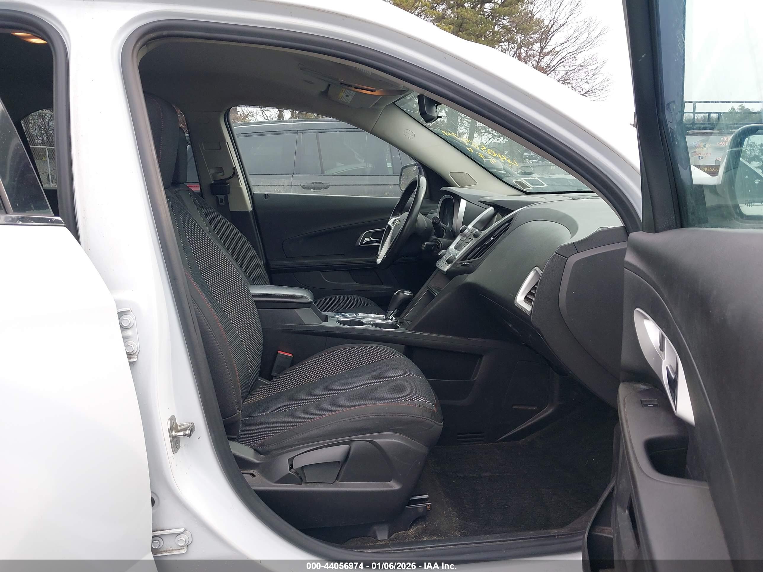 CHEVROLET EQUINOX image 5