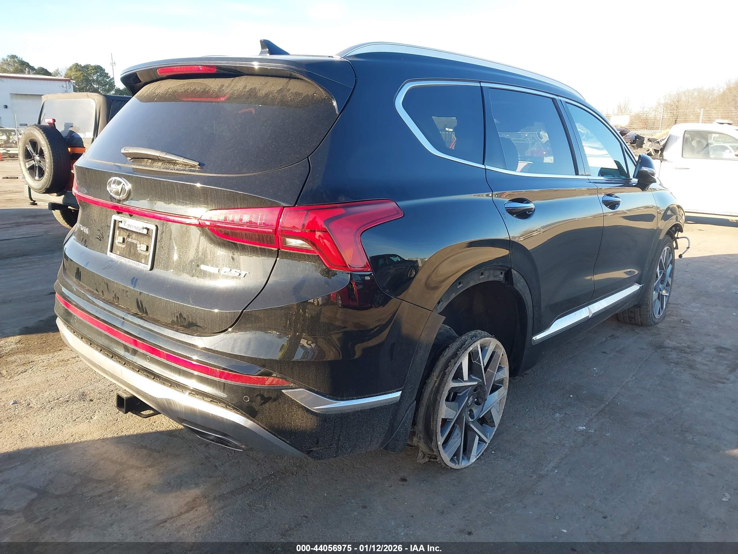 HYUNDAI SANTA image 4