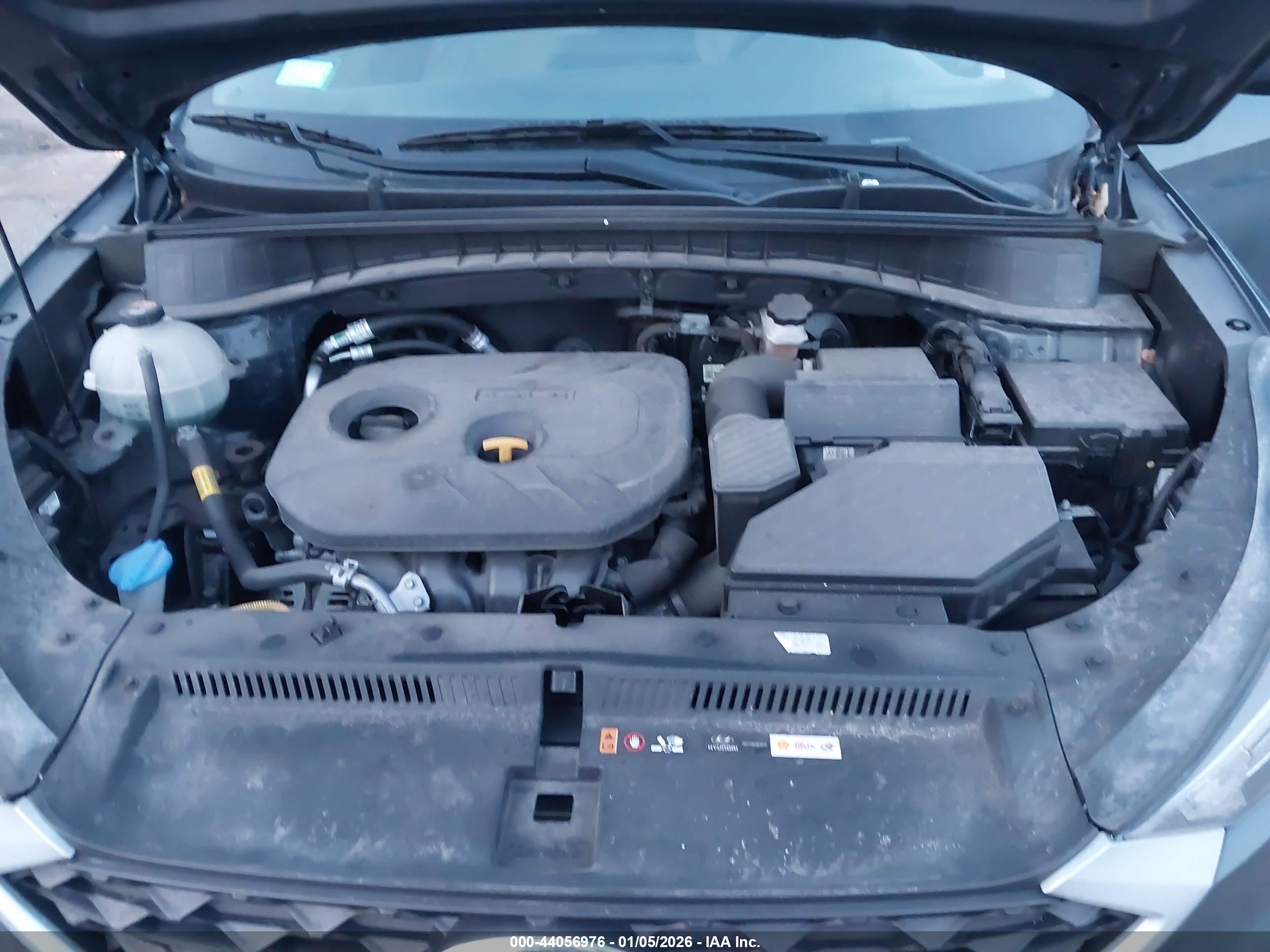 HYUNDAI TUCSON image 10