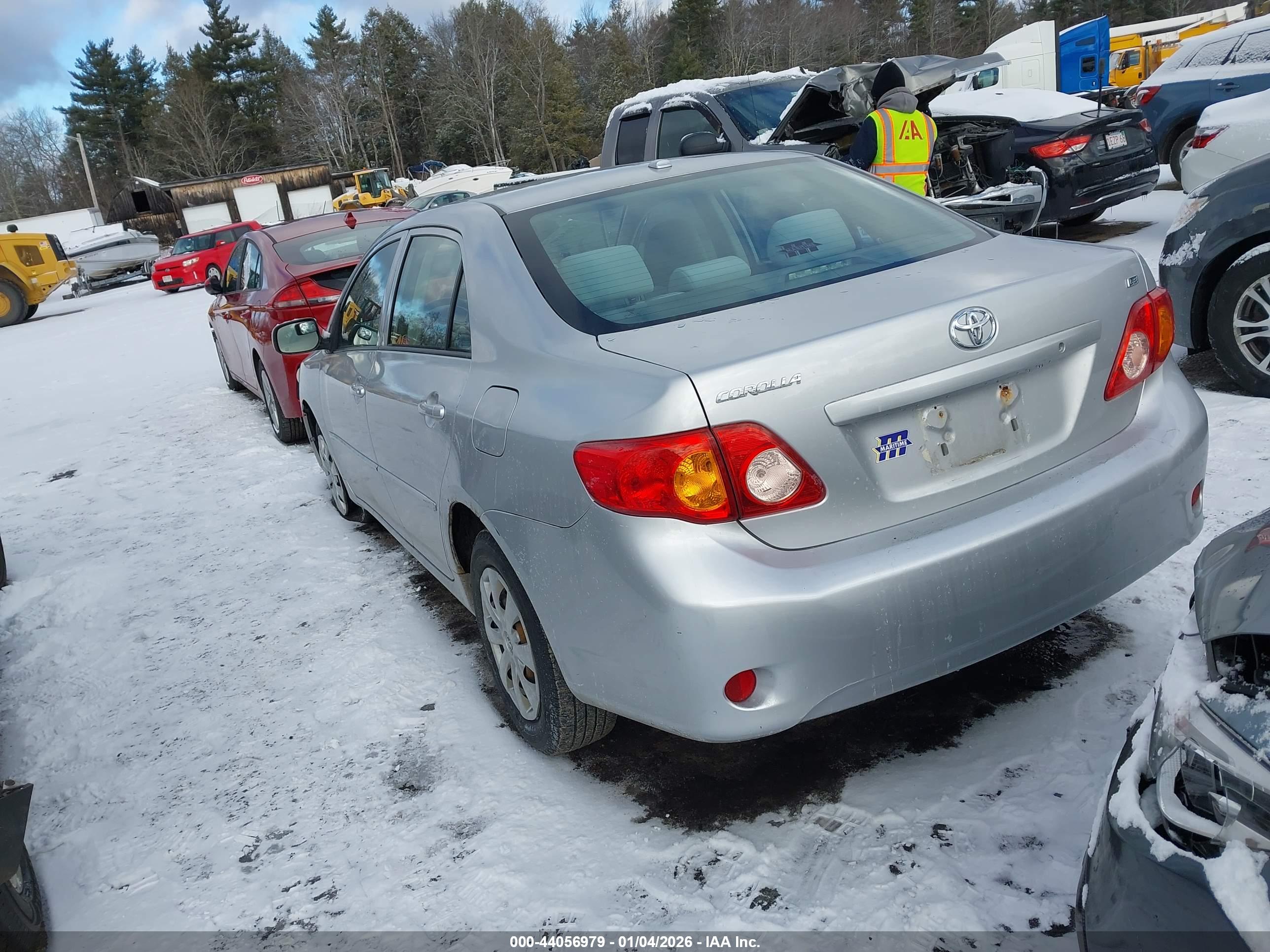 TOYOTA COROLLA image 3