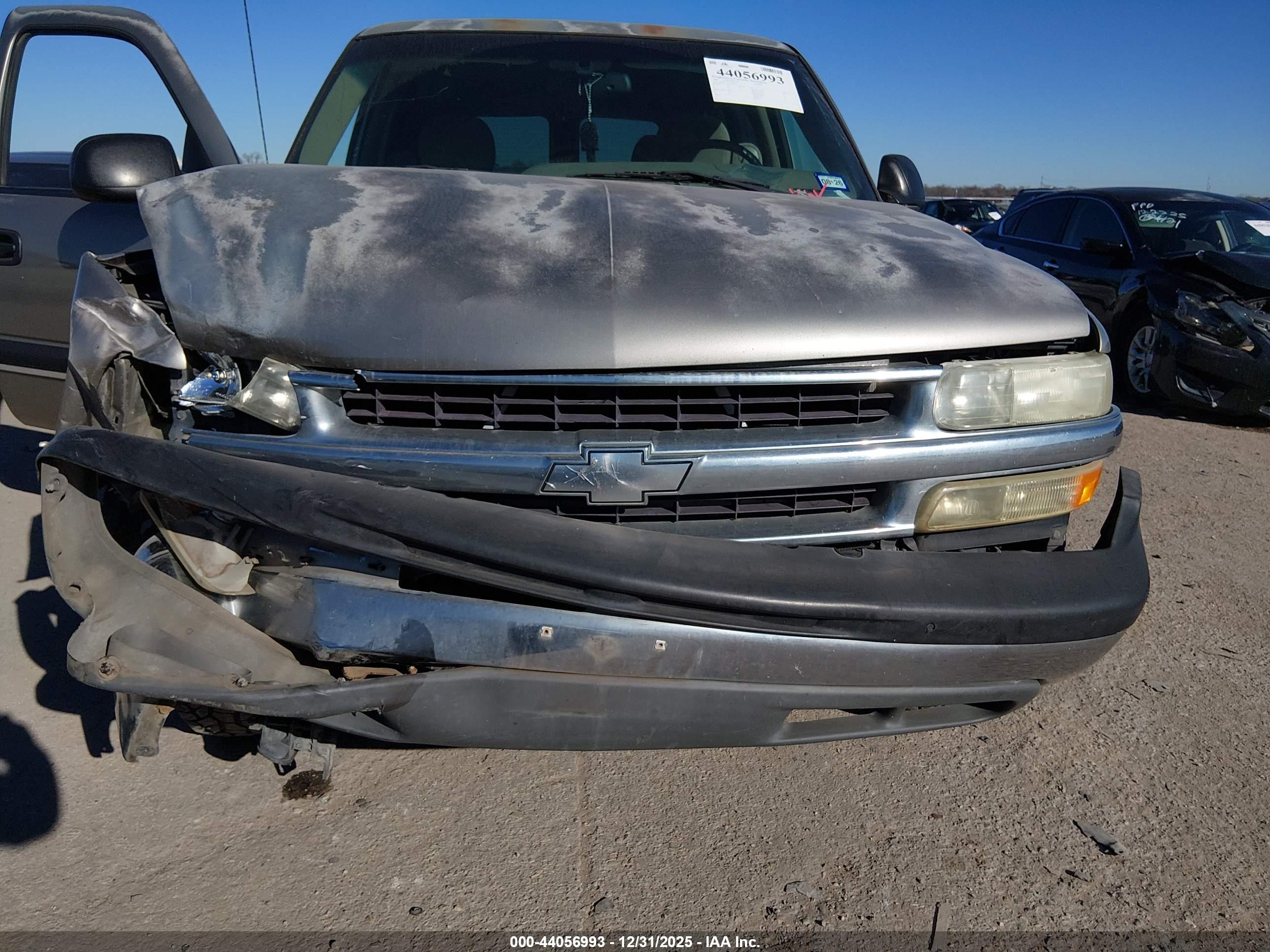 CHEVROLET TAHOE image 6