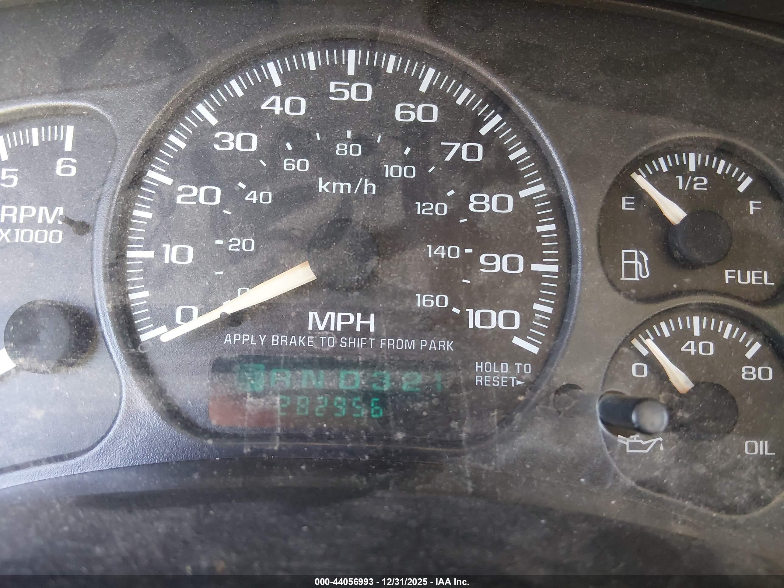 CHEVROLET TAHOE image 7