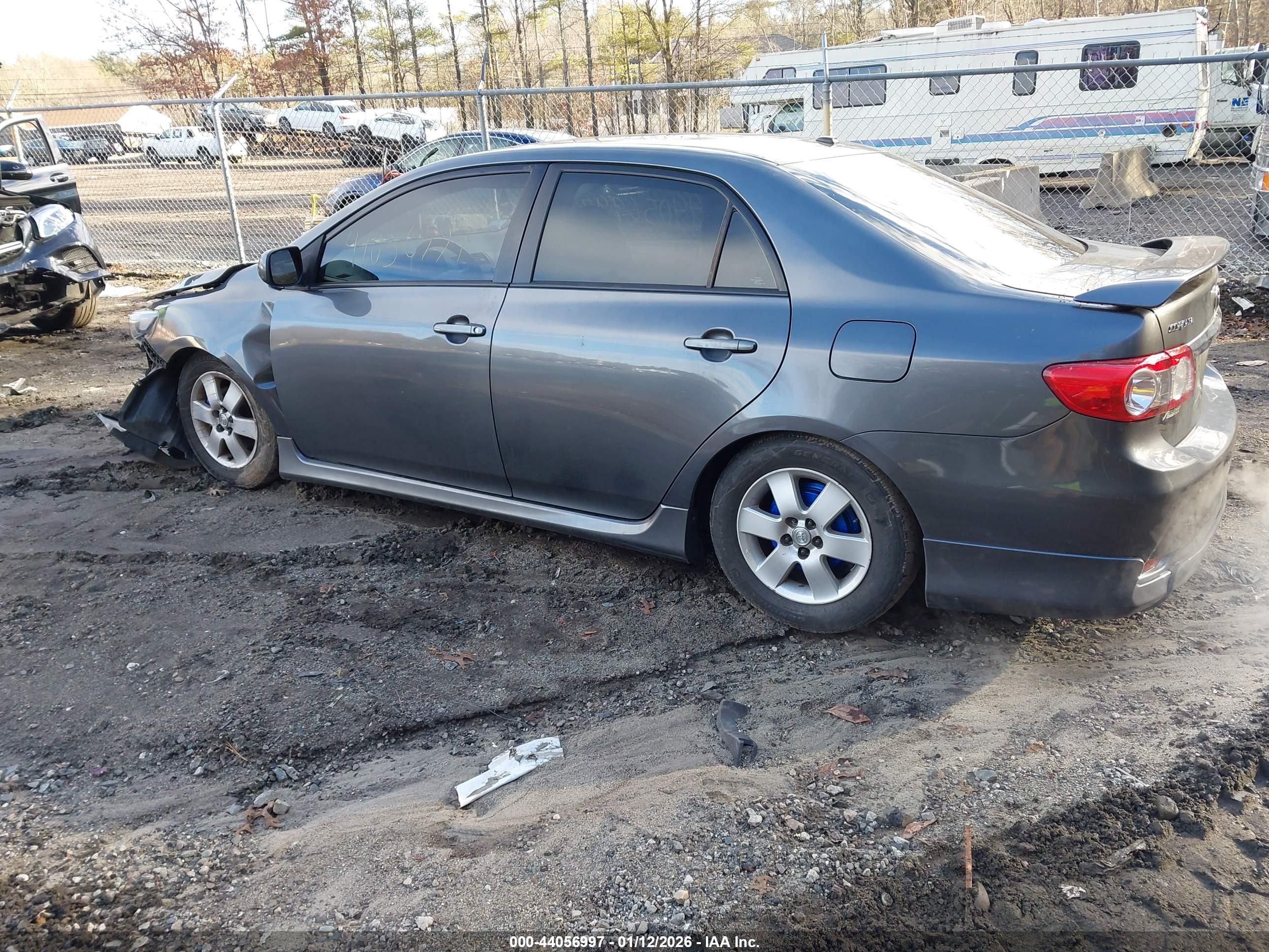 TOYOTA COROLLA image 3