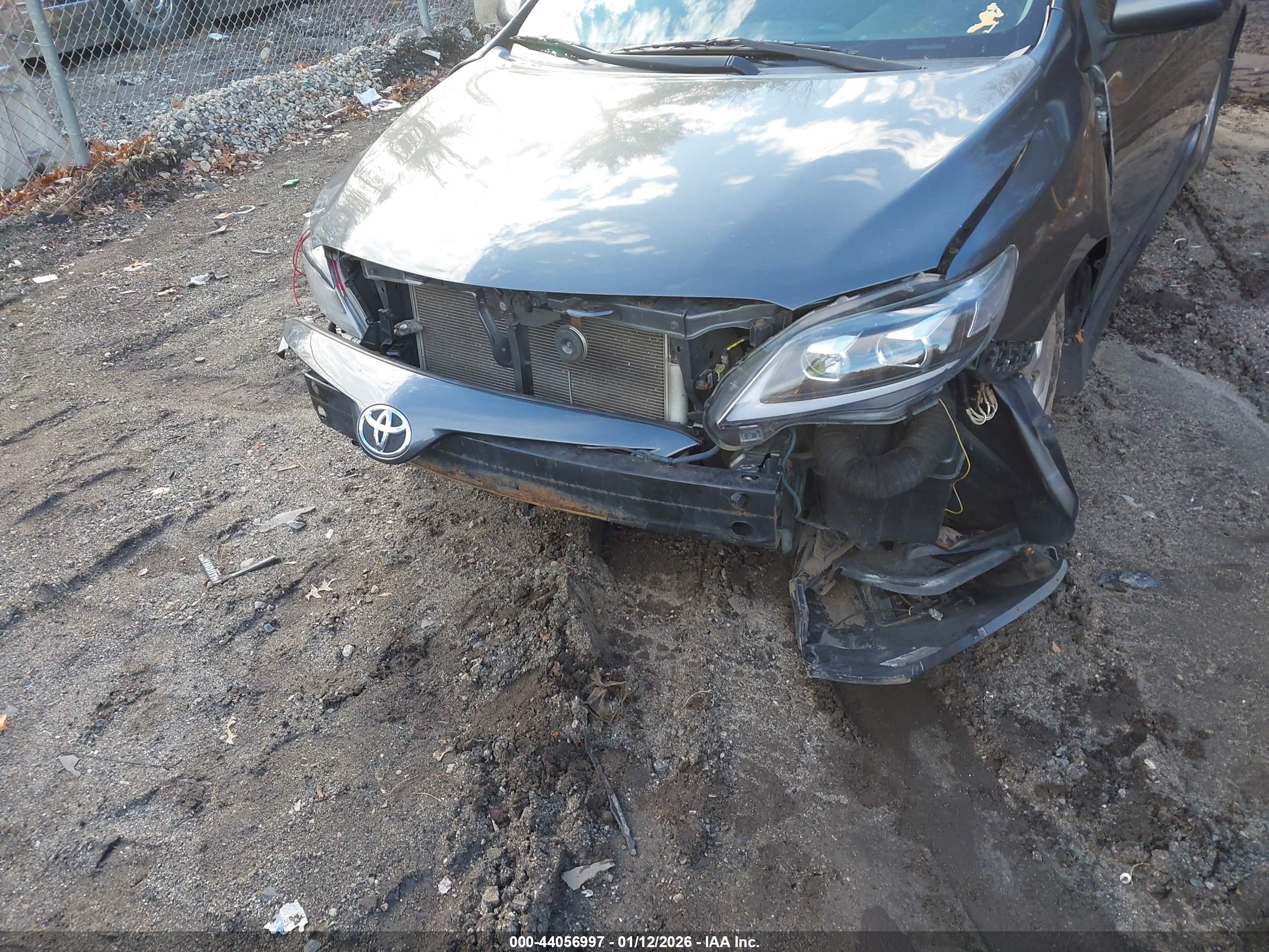 TOYOTA COROLLA image 6