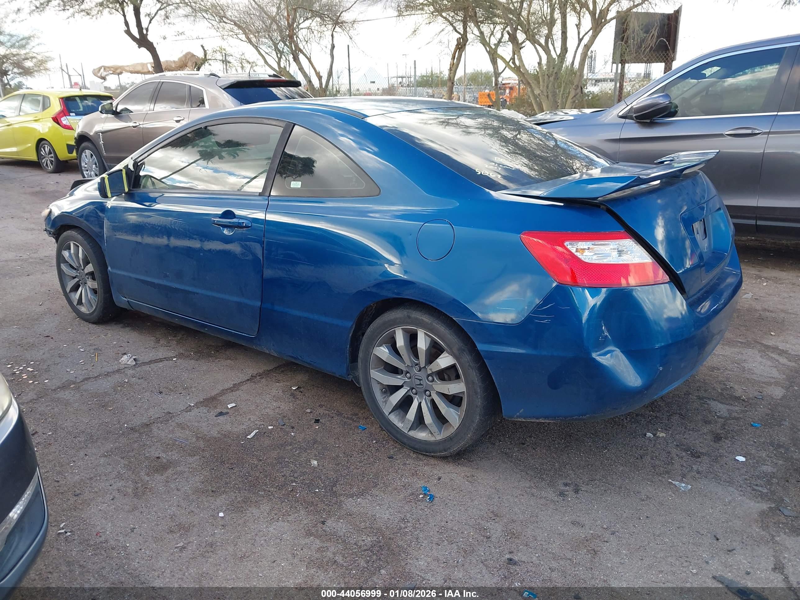 HONDA CIVIC image 3