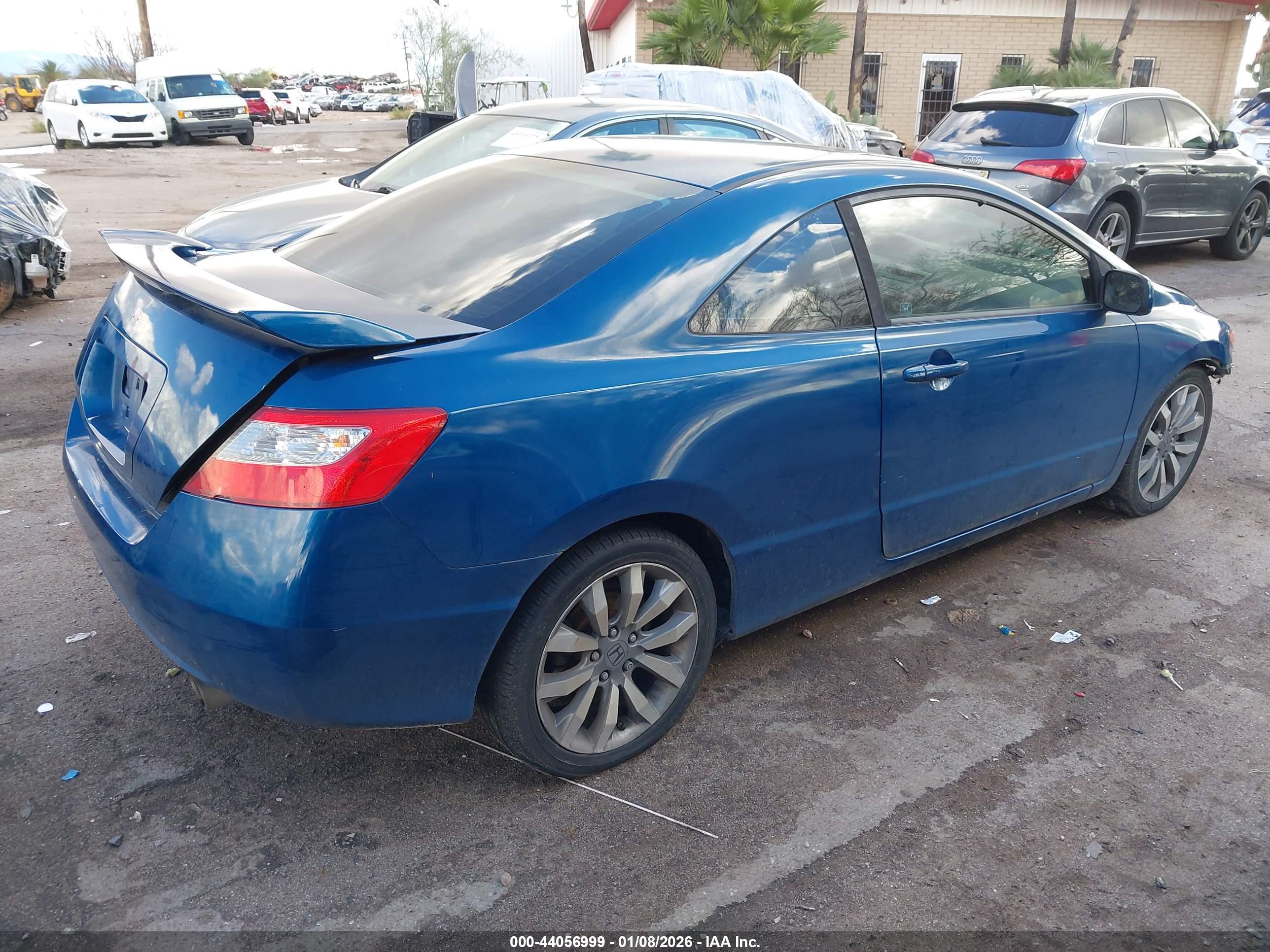 HONDA CIVIC image 4