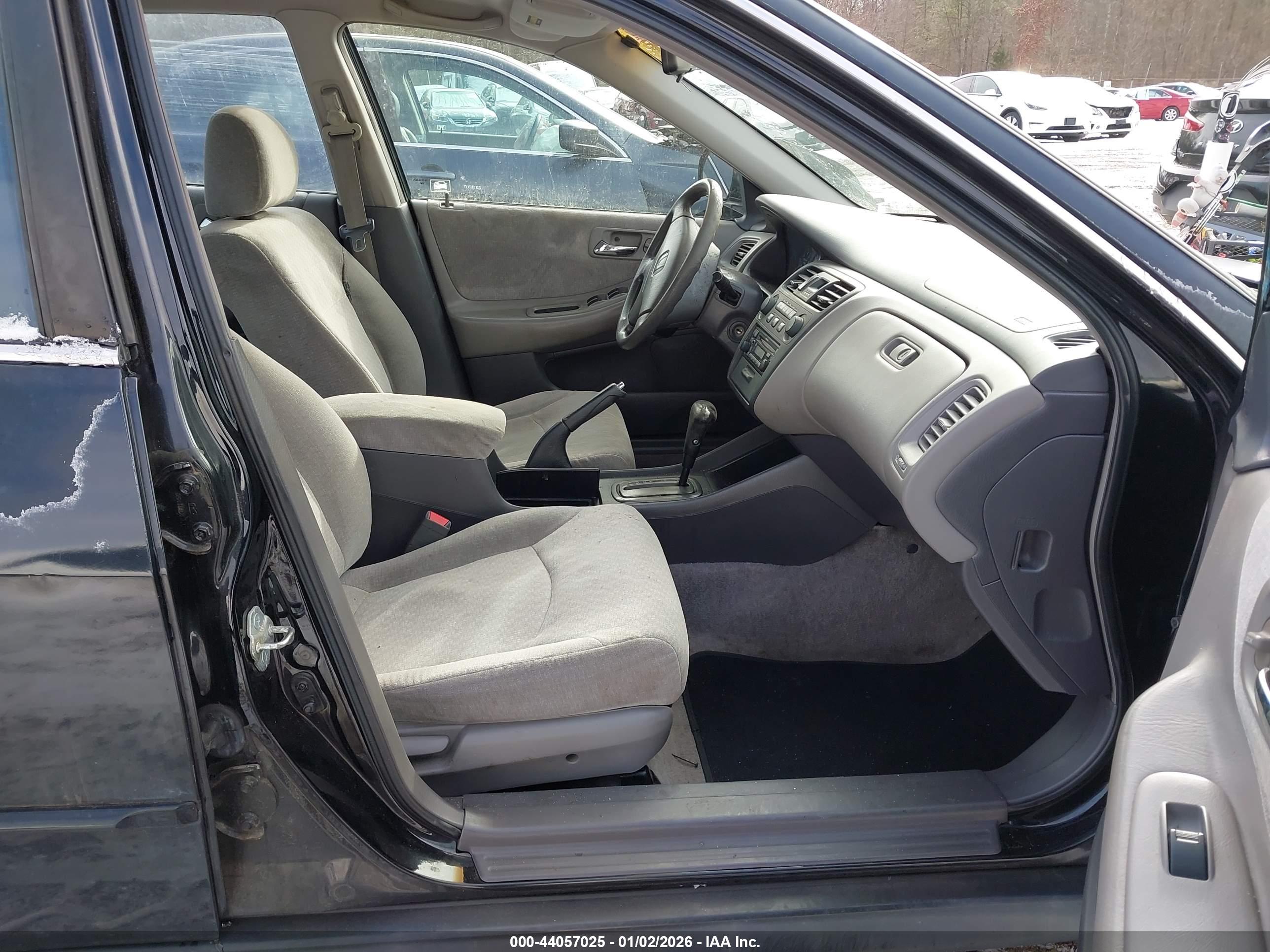 HONDA ACCORD image 5