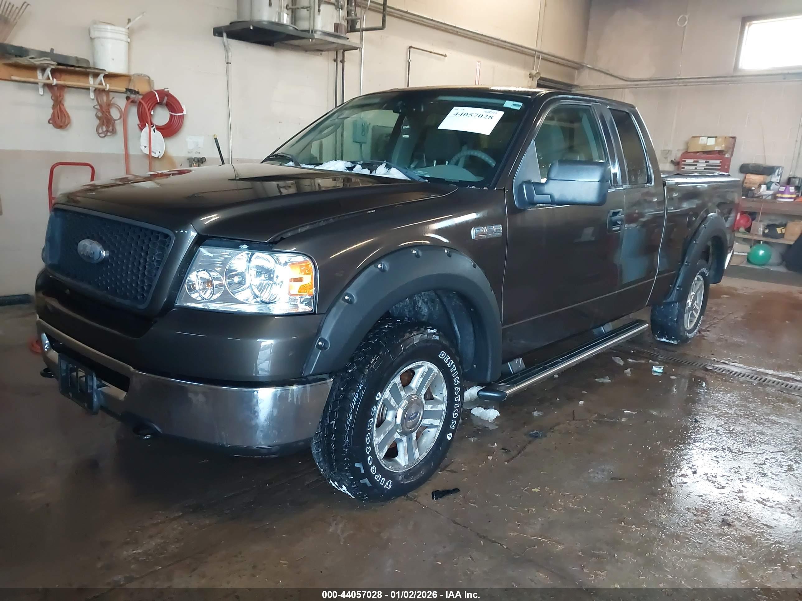 FORD F-150 image 2