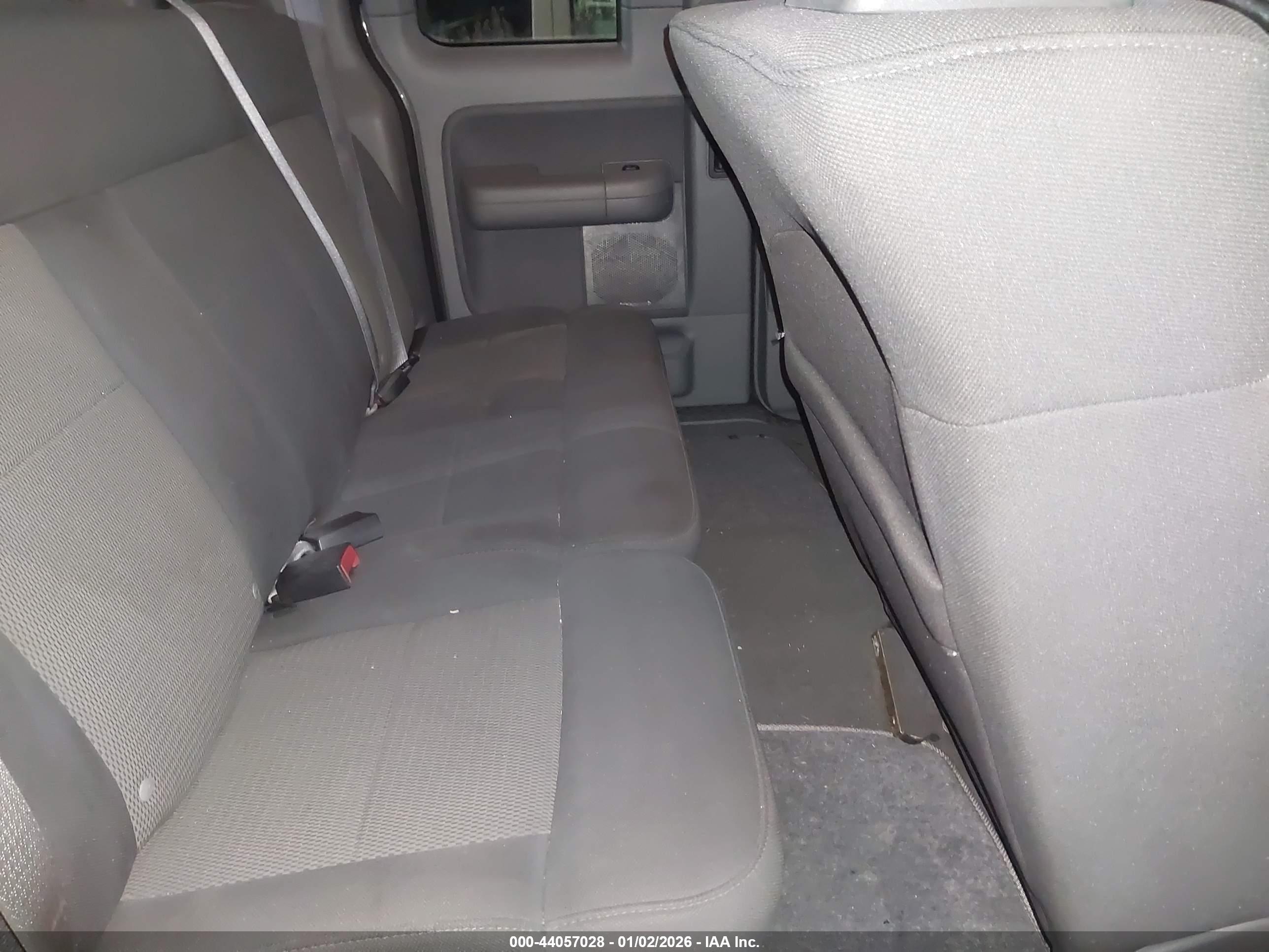 FORD F-150 image 8