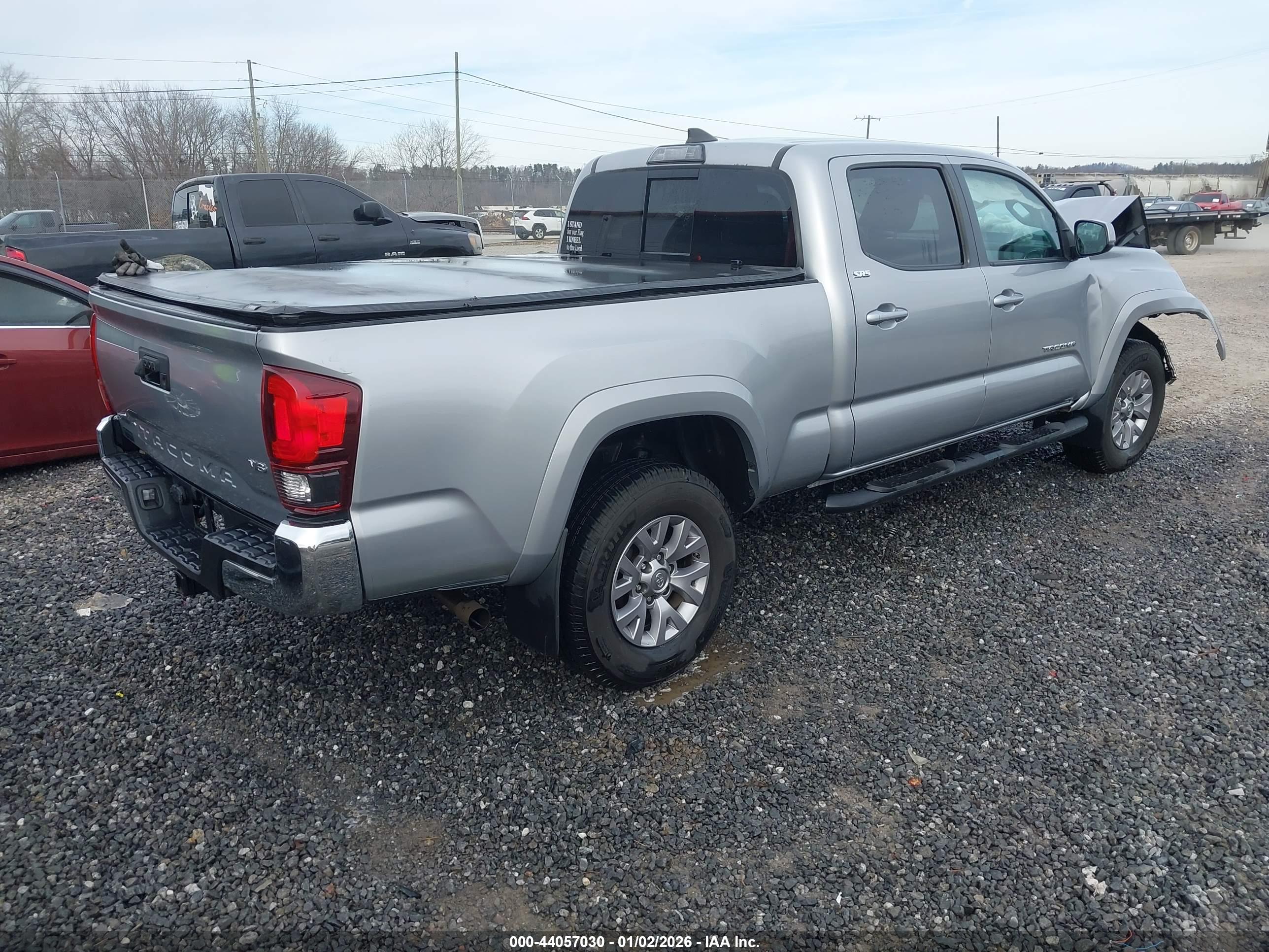 TOYOTA TACOMA image 4