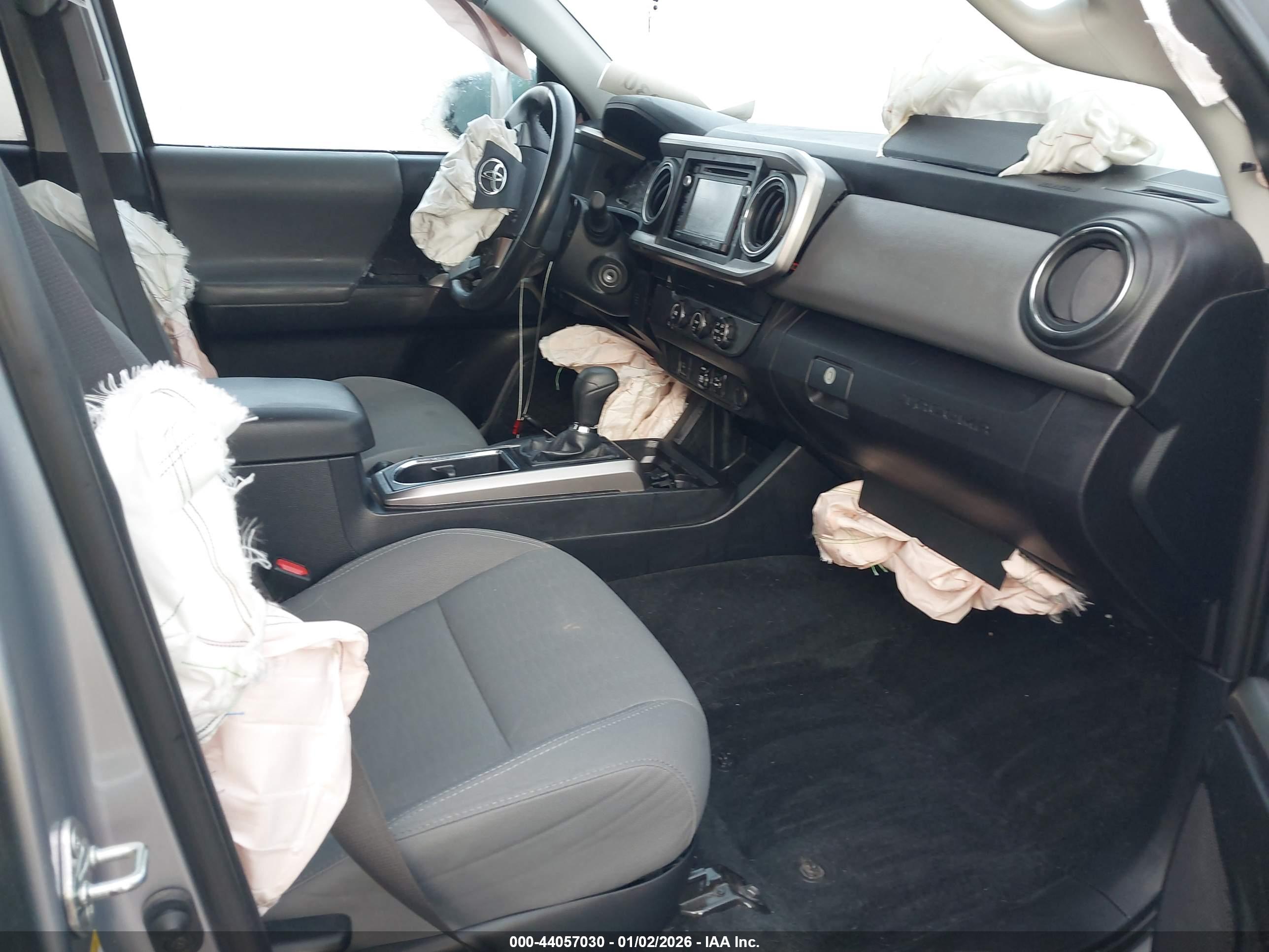 TOYOTA TACOMA image 5