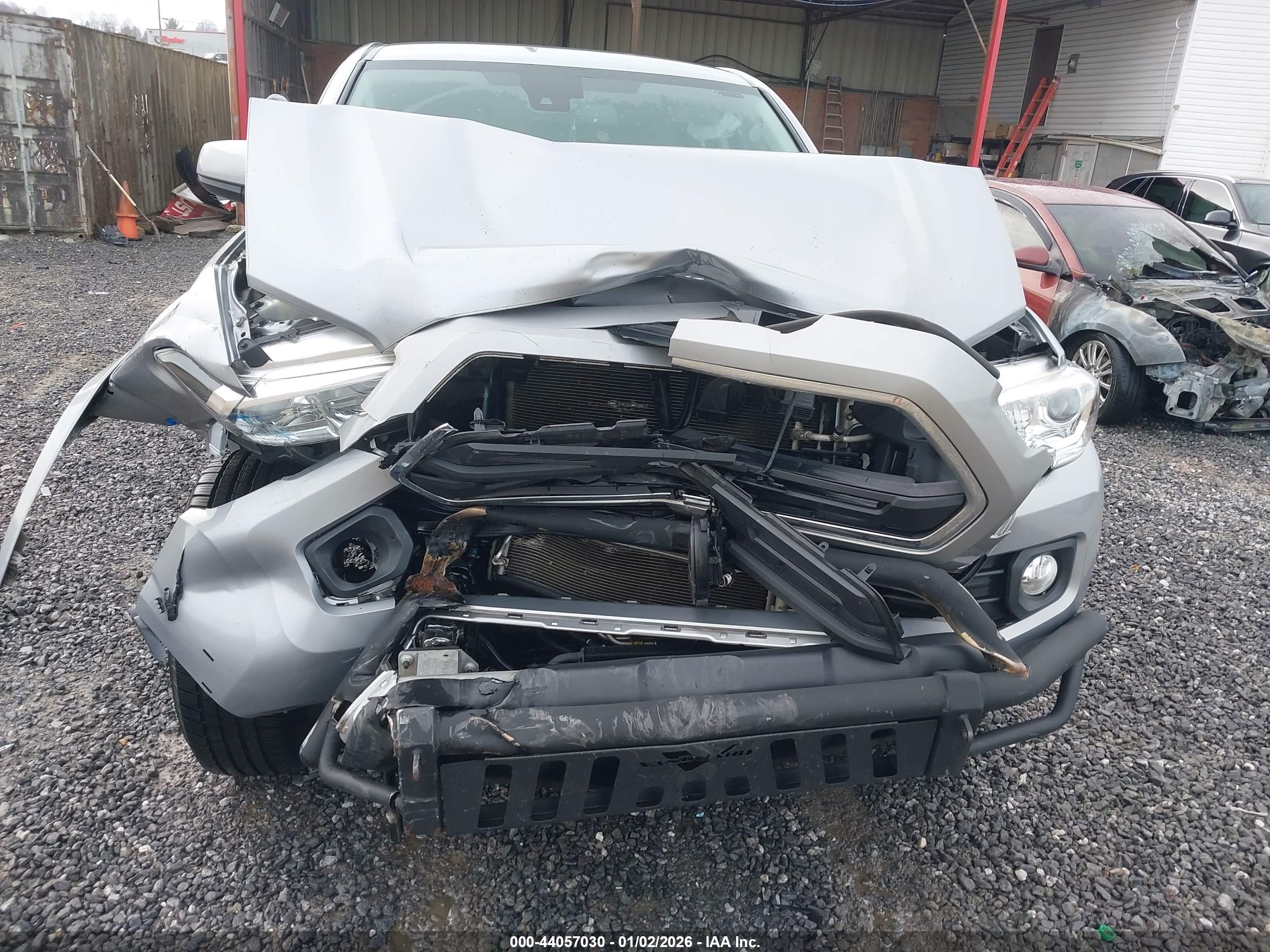 TOYOTA TACOMA image 6