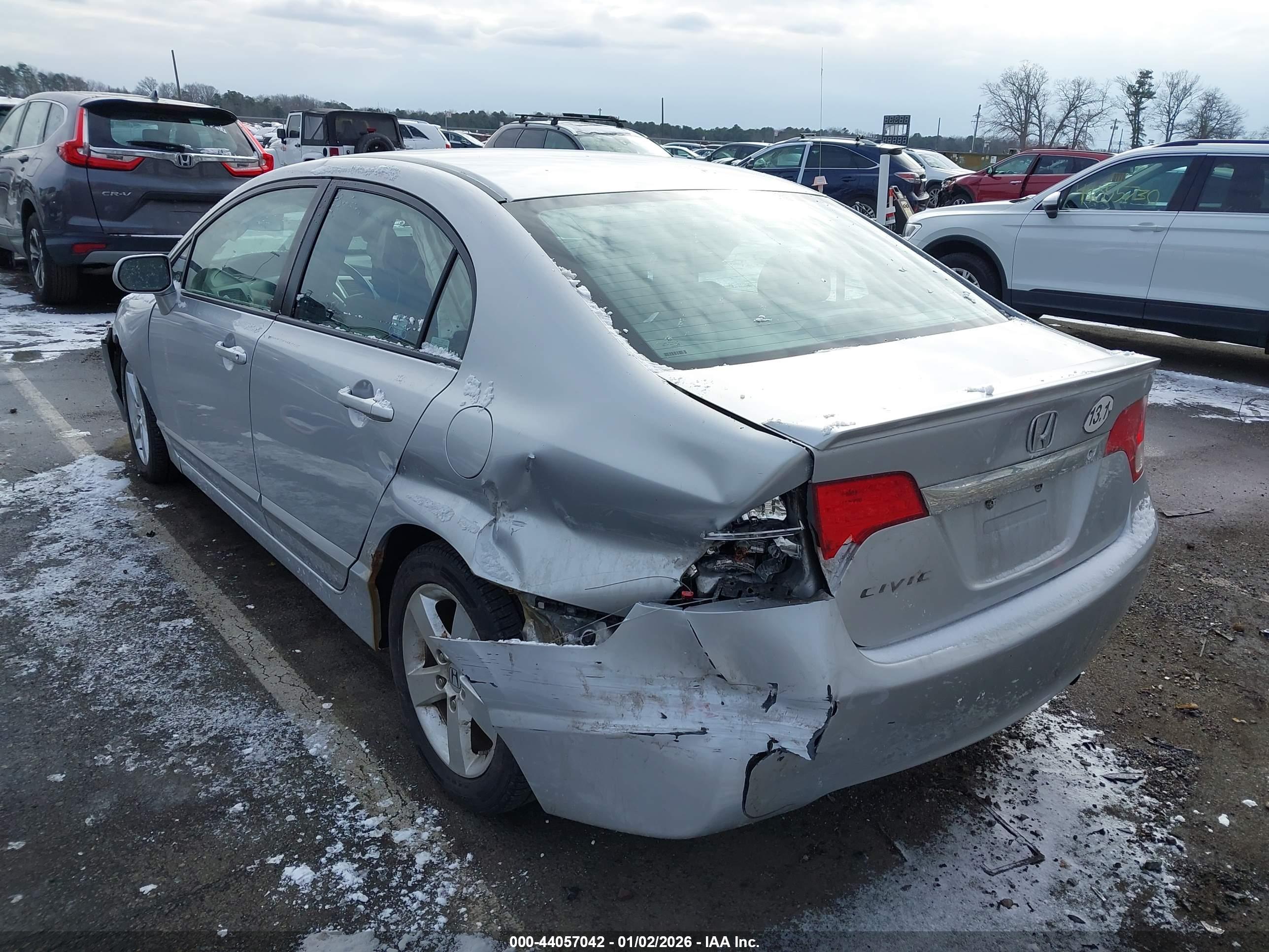 HONDA CIVIC image 3