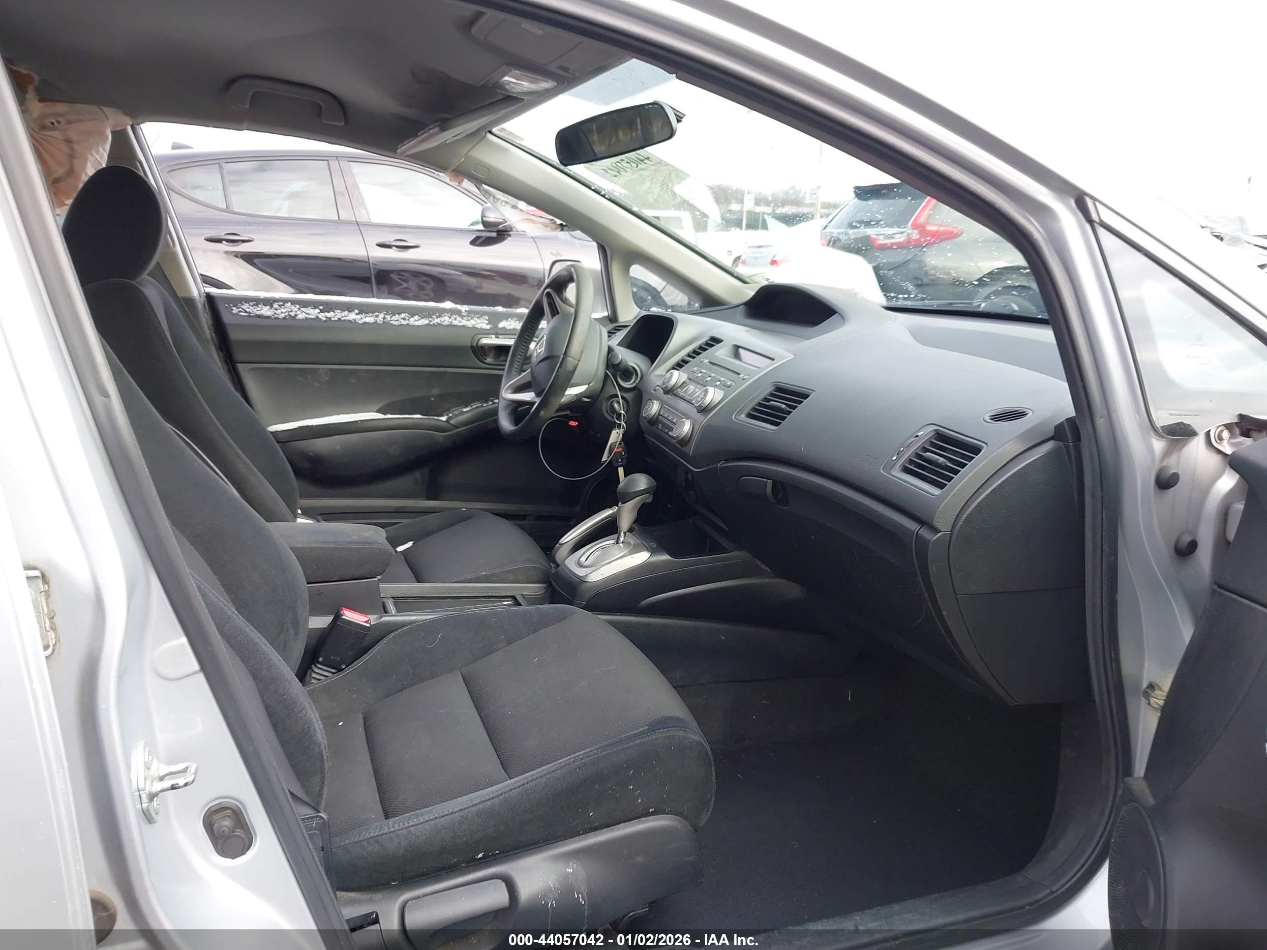 HONDA CIVIC image 5
