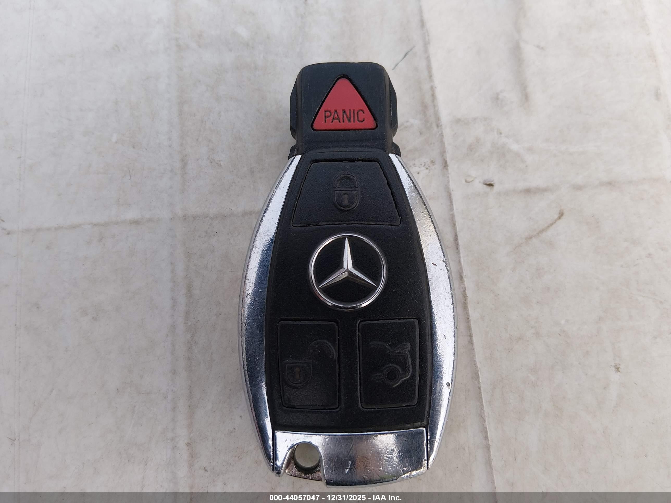 MERCEDES-BENZ C image 11