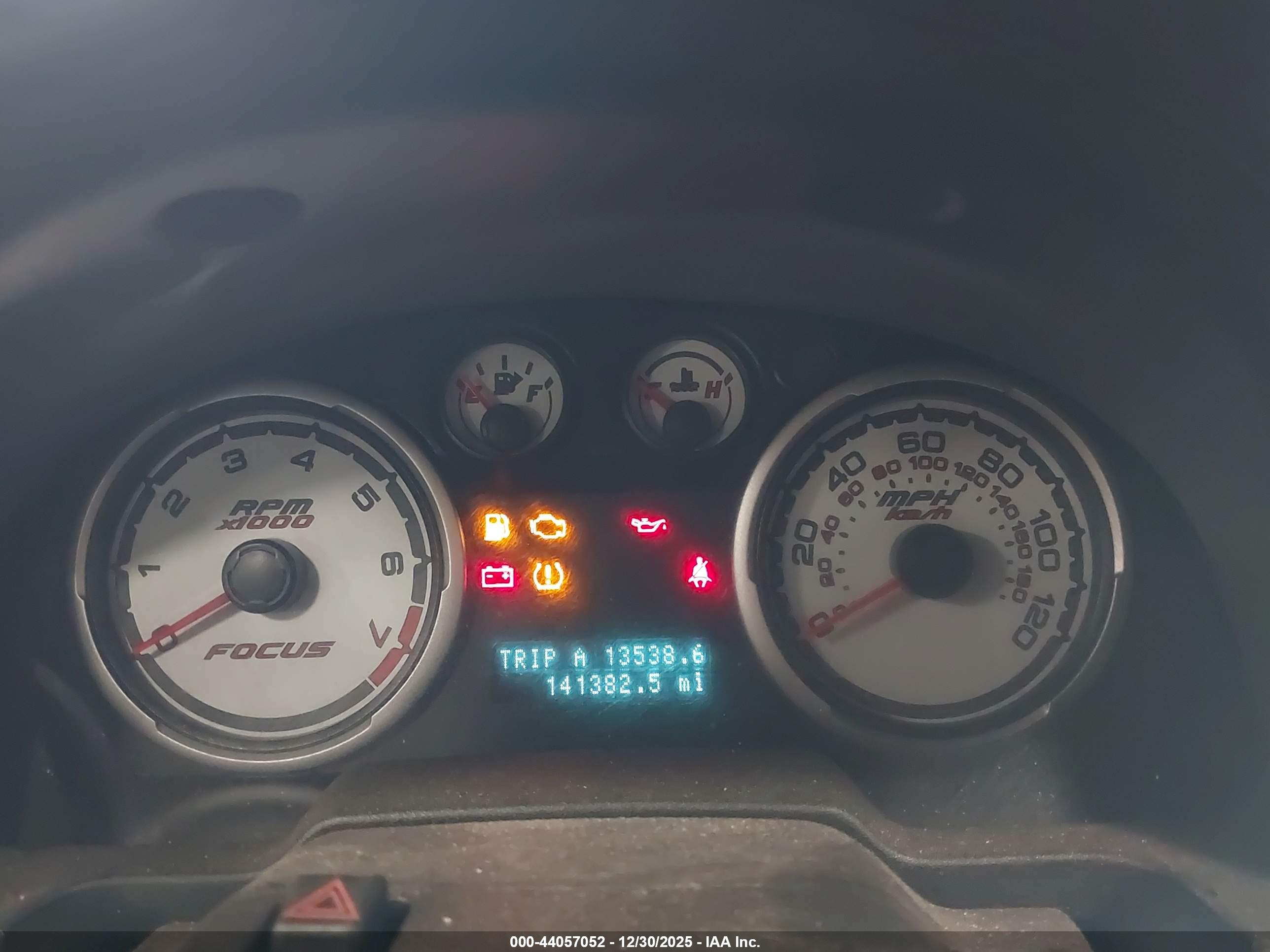 FORD FOCUS image 7