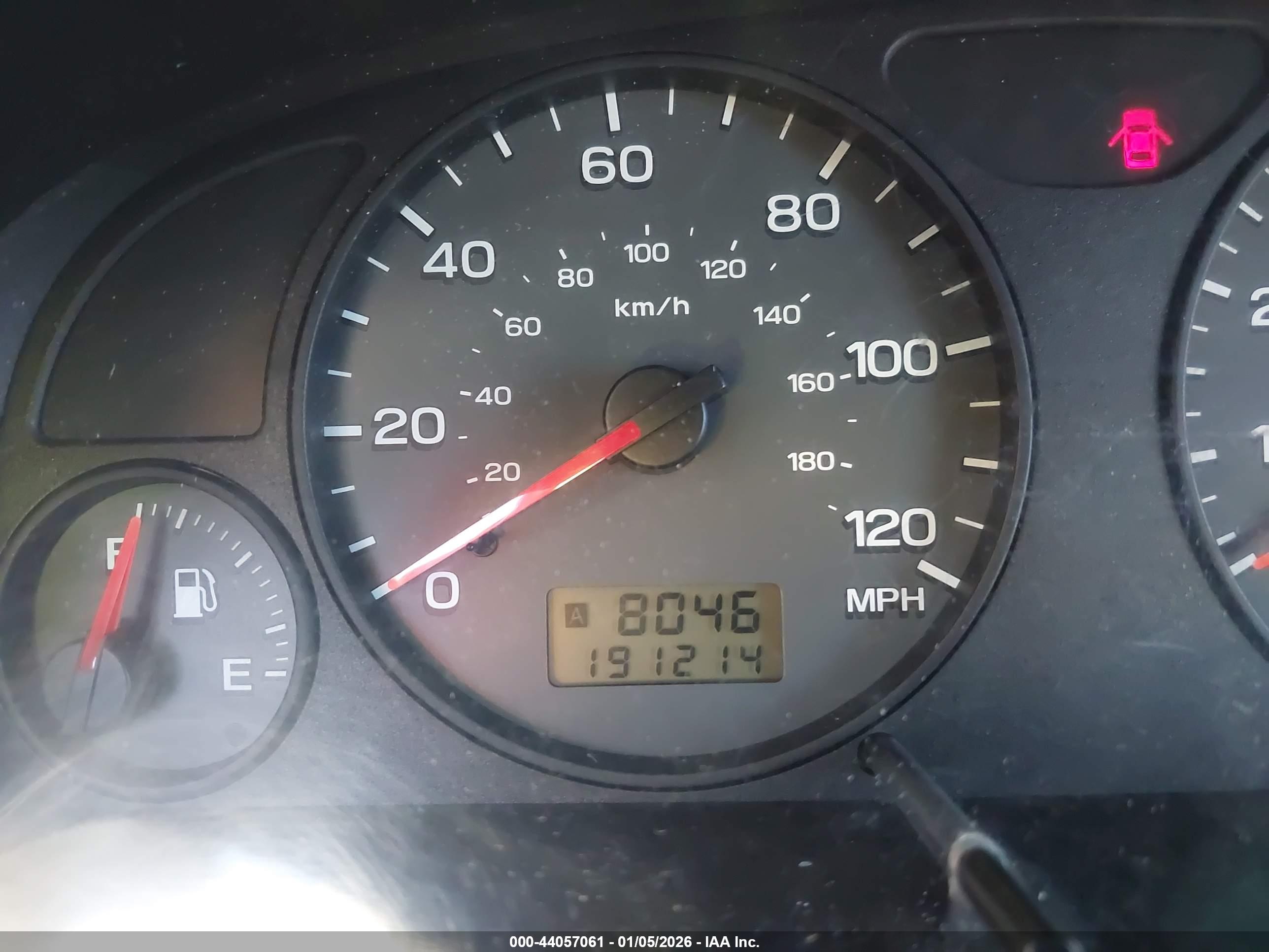 SUBARU FORESTER image 7
