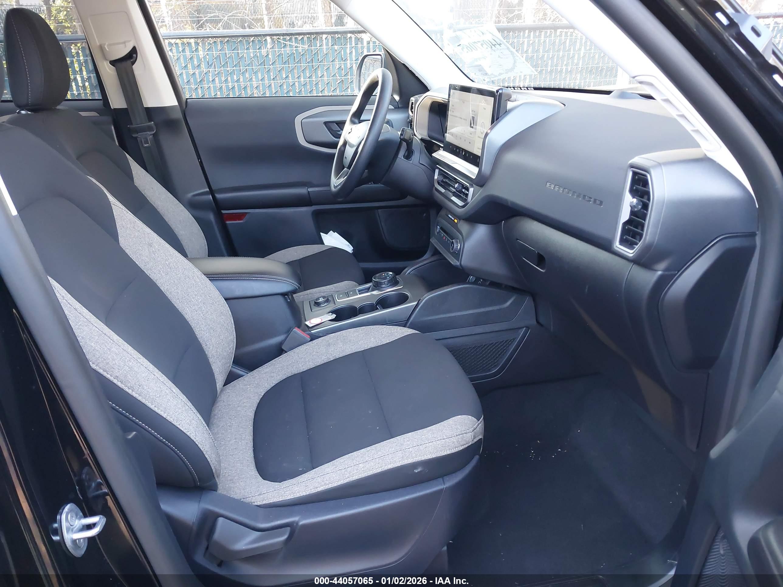 FORD BRONCO image 5