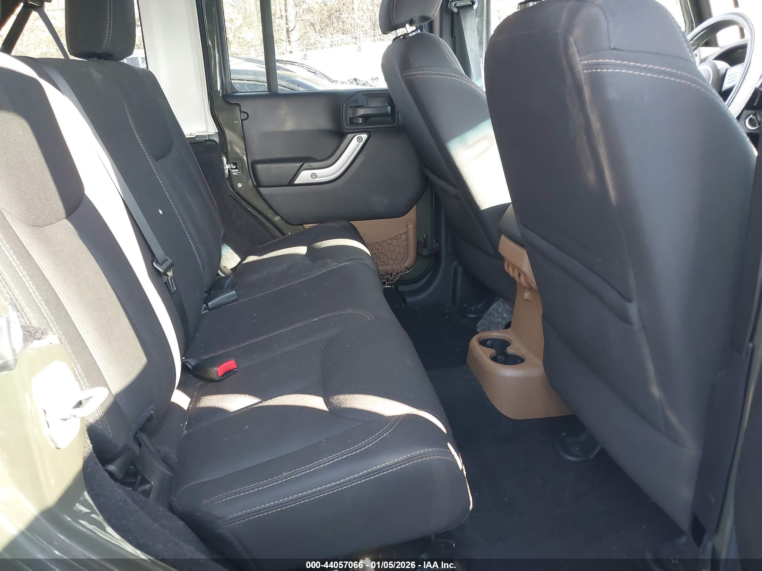 JEEP WRANGLER image 8