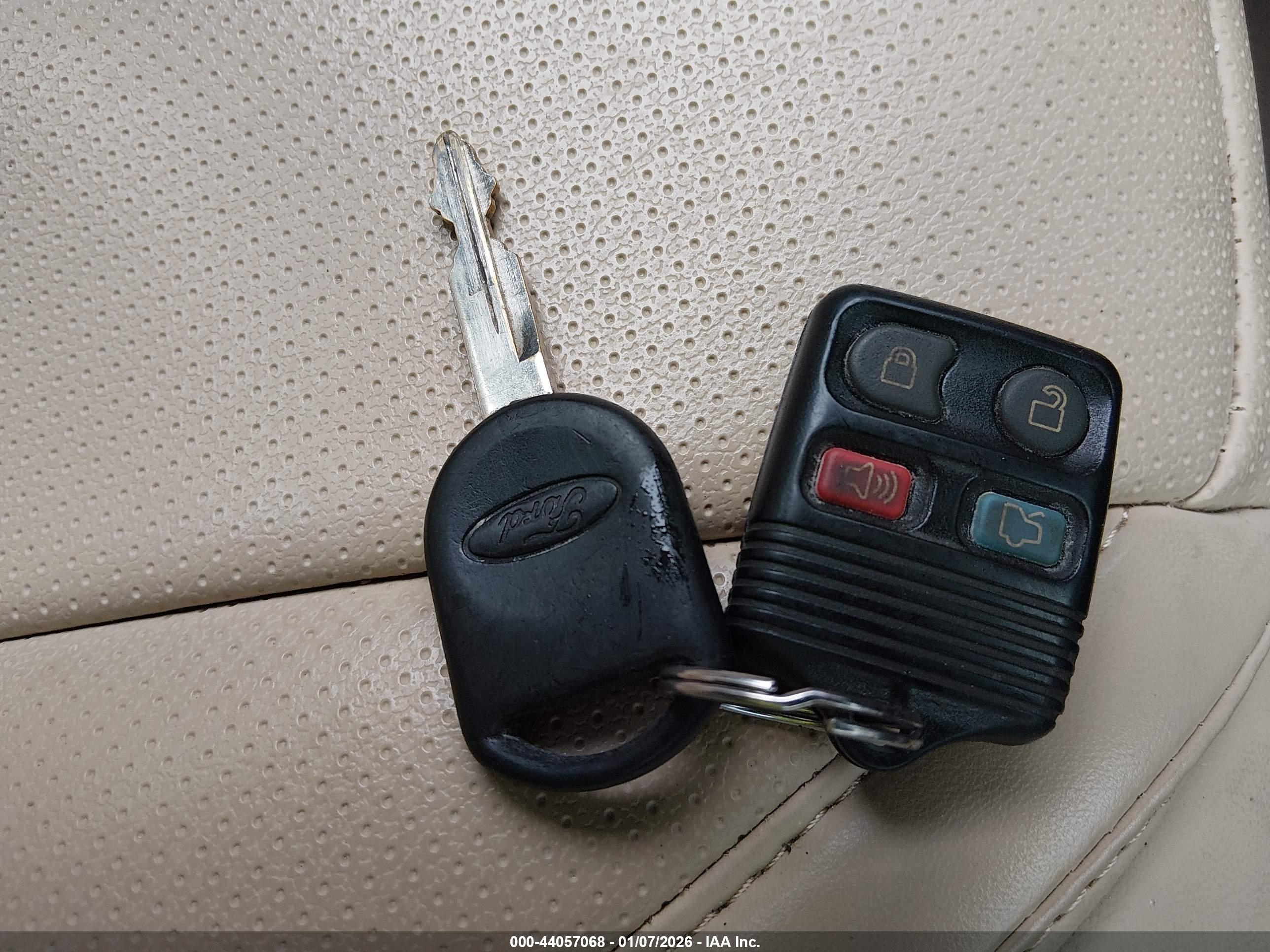 FORD FOCUS image 11