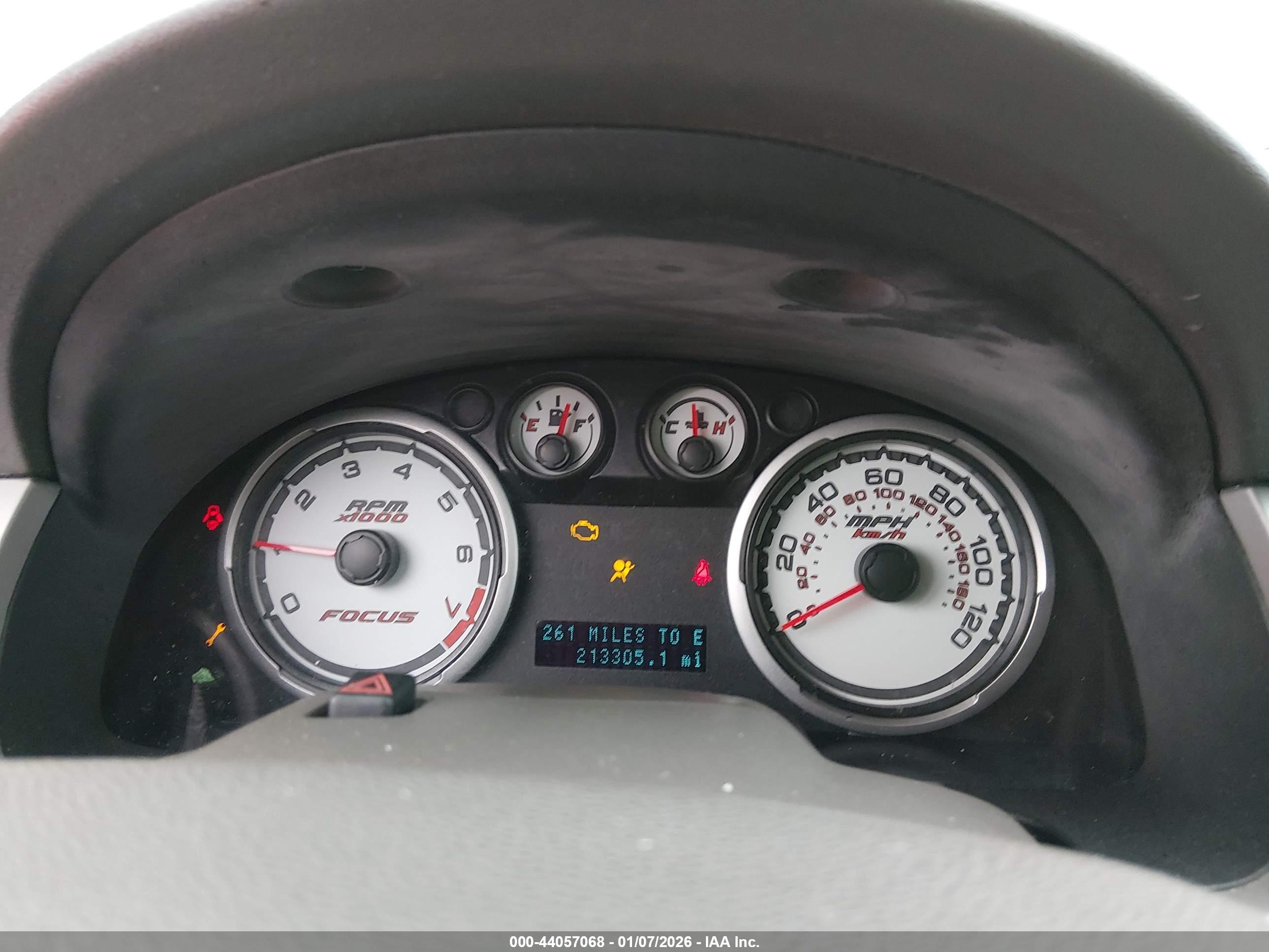 FORD FOCUS image 7