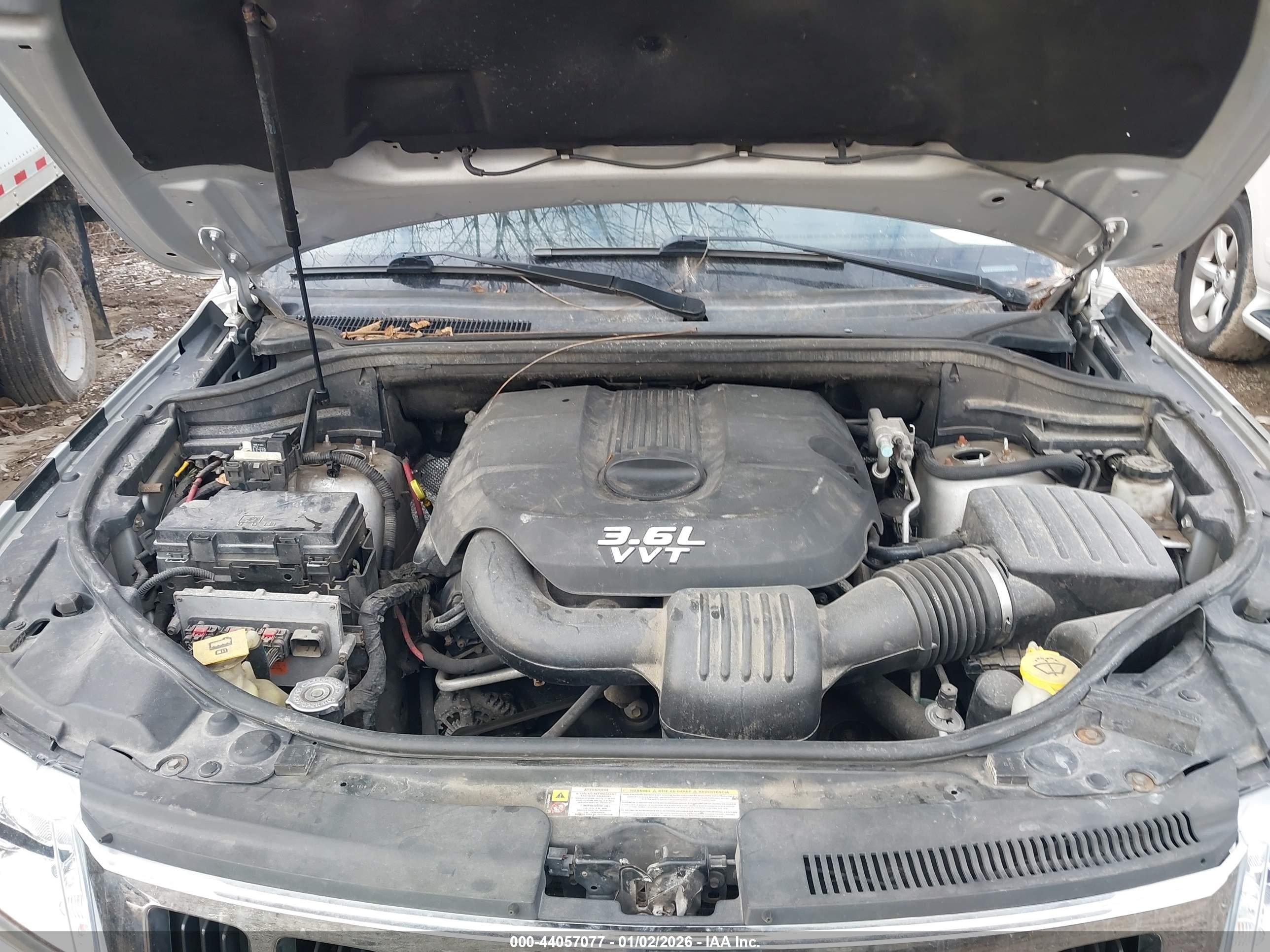 JEEP GRAND image 10