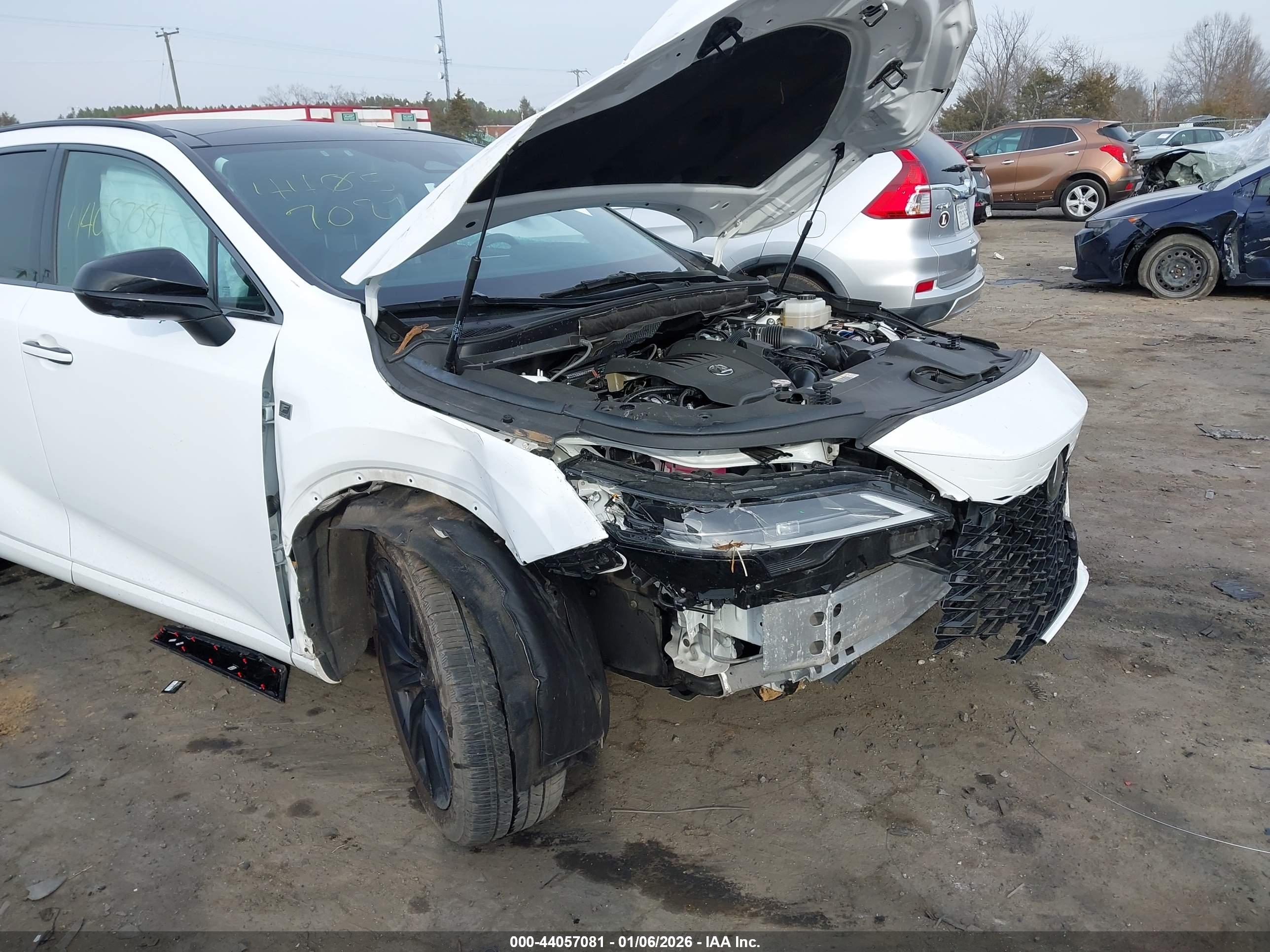 LEXUS RX image 6
