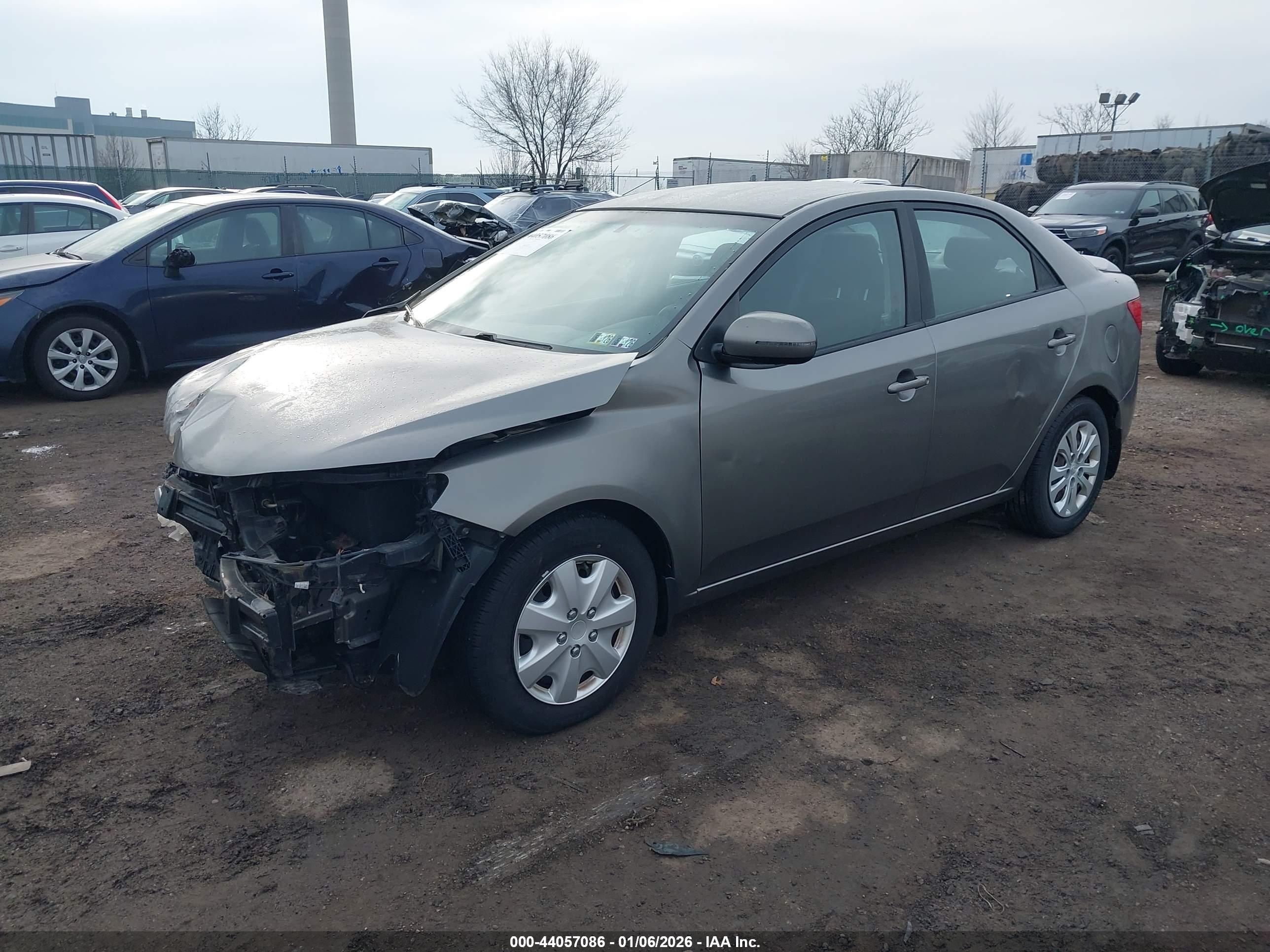 KIA FORTE image 2