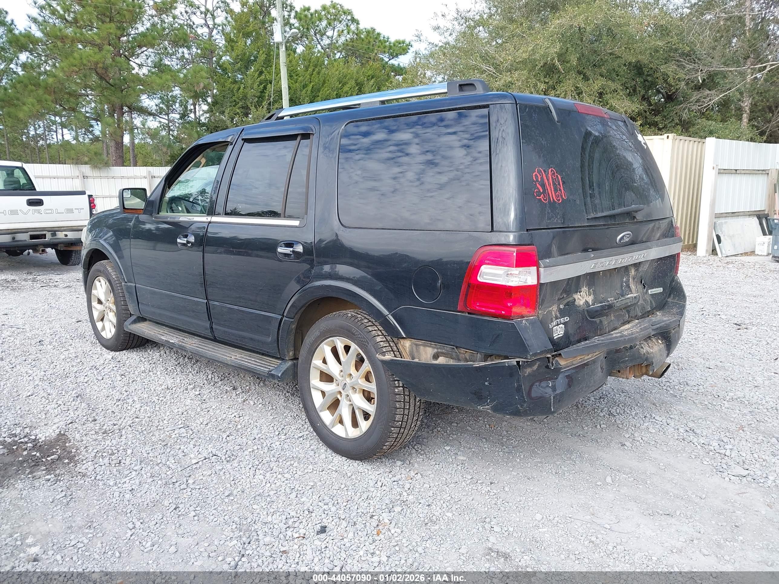 FORD EXPEDITION image 3