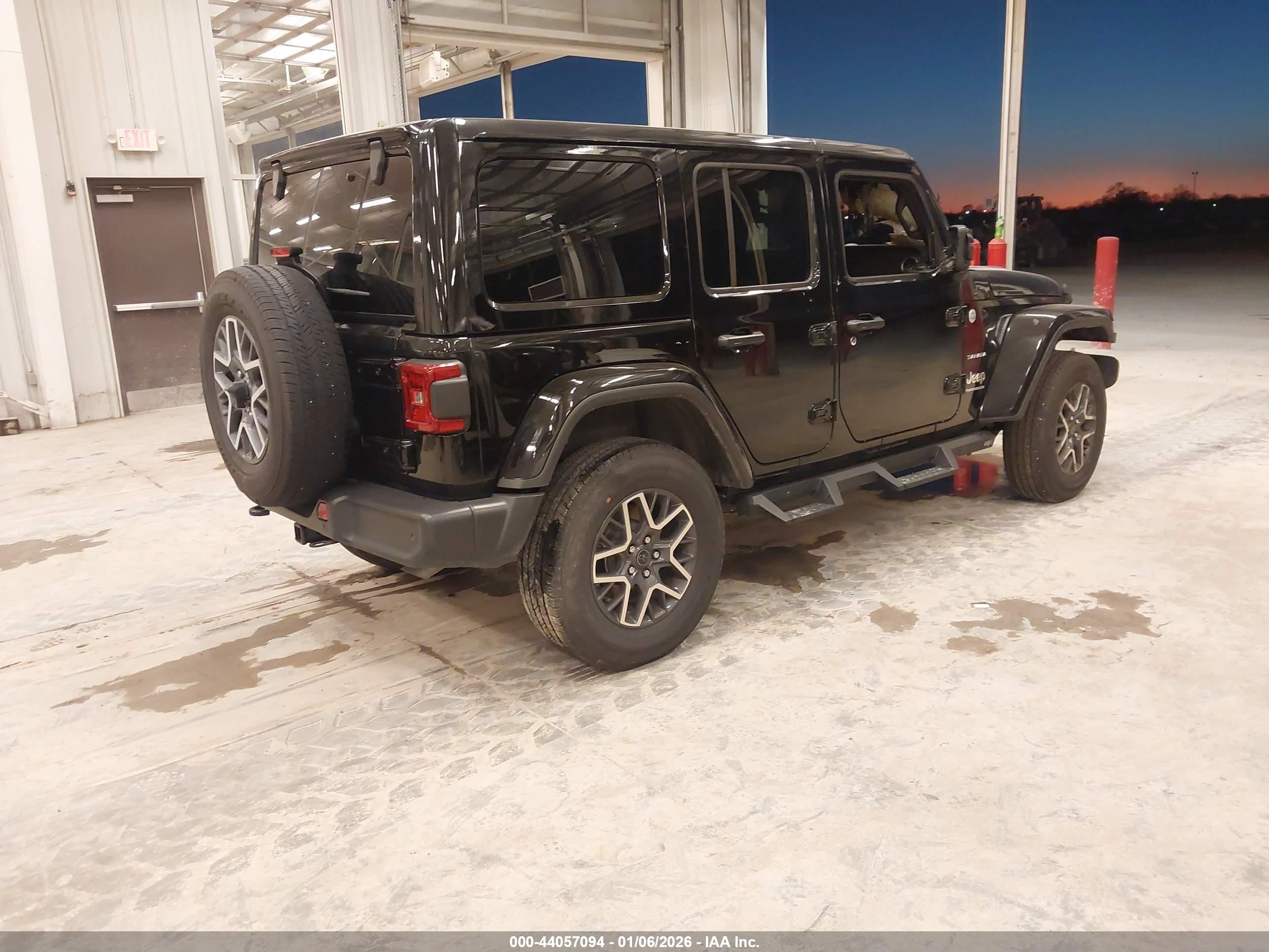 JEEP WRANGLER image 4