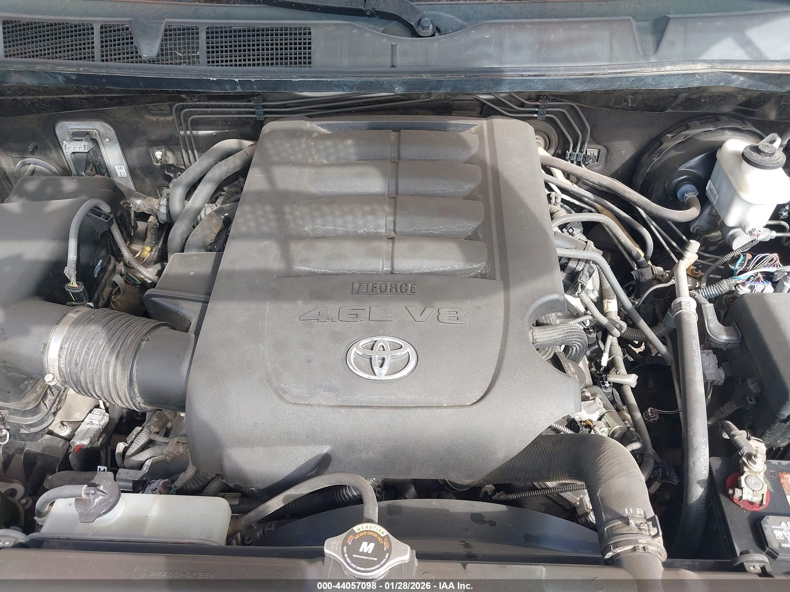 TOYOTA TUNDRA image 10