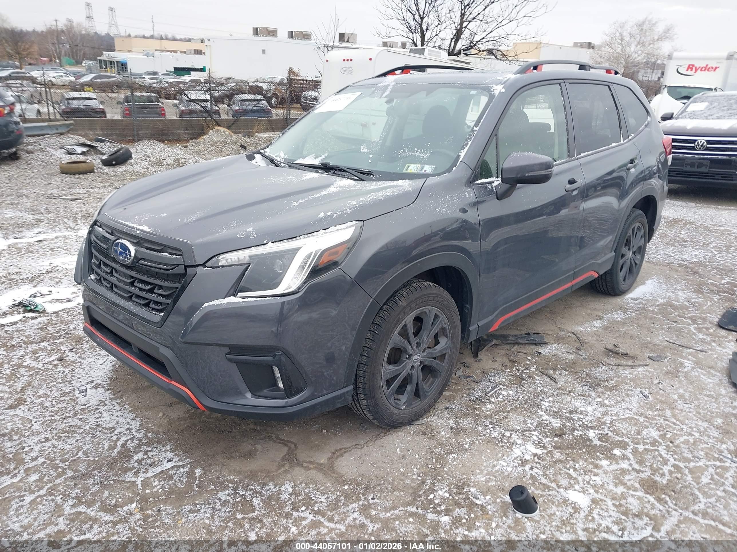 SUBARU FORESTER image 2